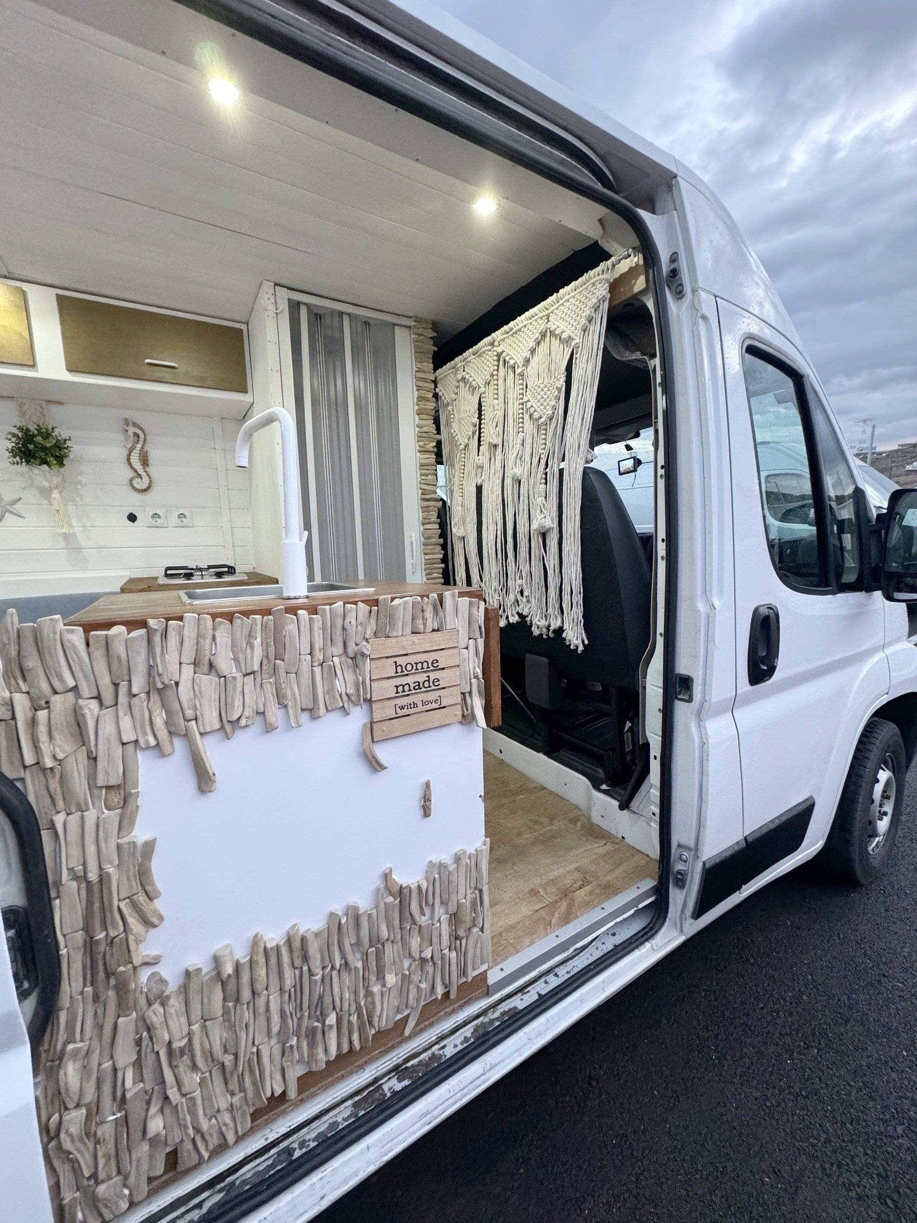 Peugeot Boxer 2,2 l 120 ch.