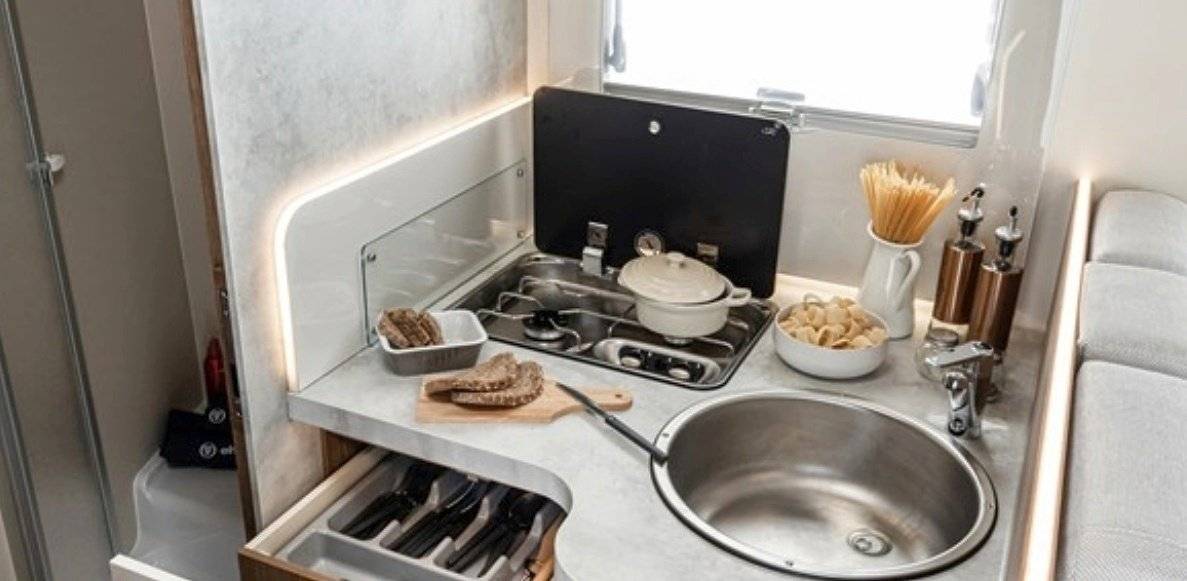 Elnagh Elnagh  Baron 579 