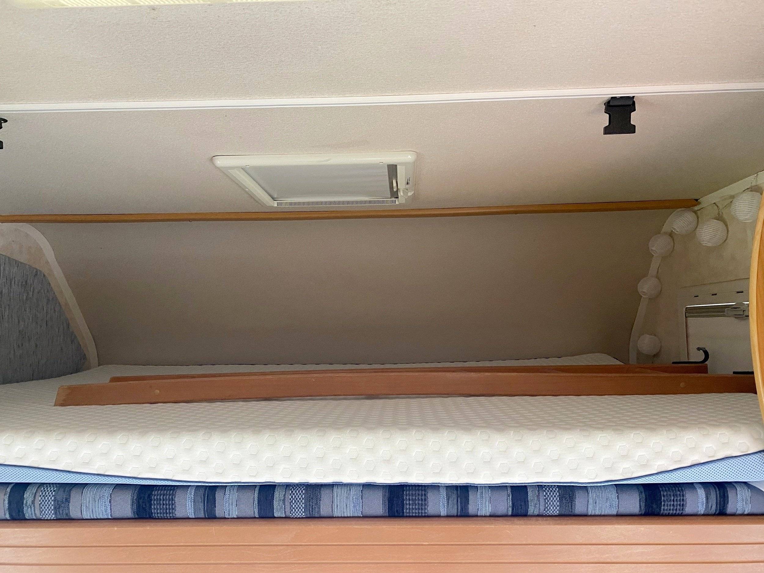 Couchages Fiat Ducato 2,0 l 130 ch - Yescapa