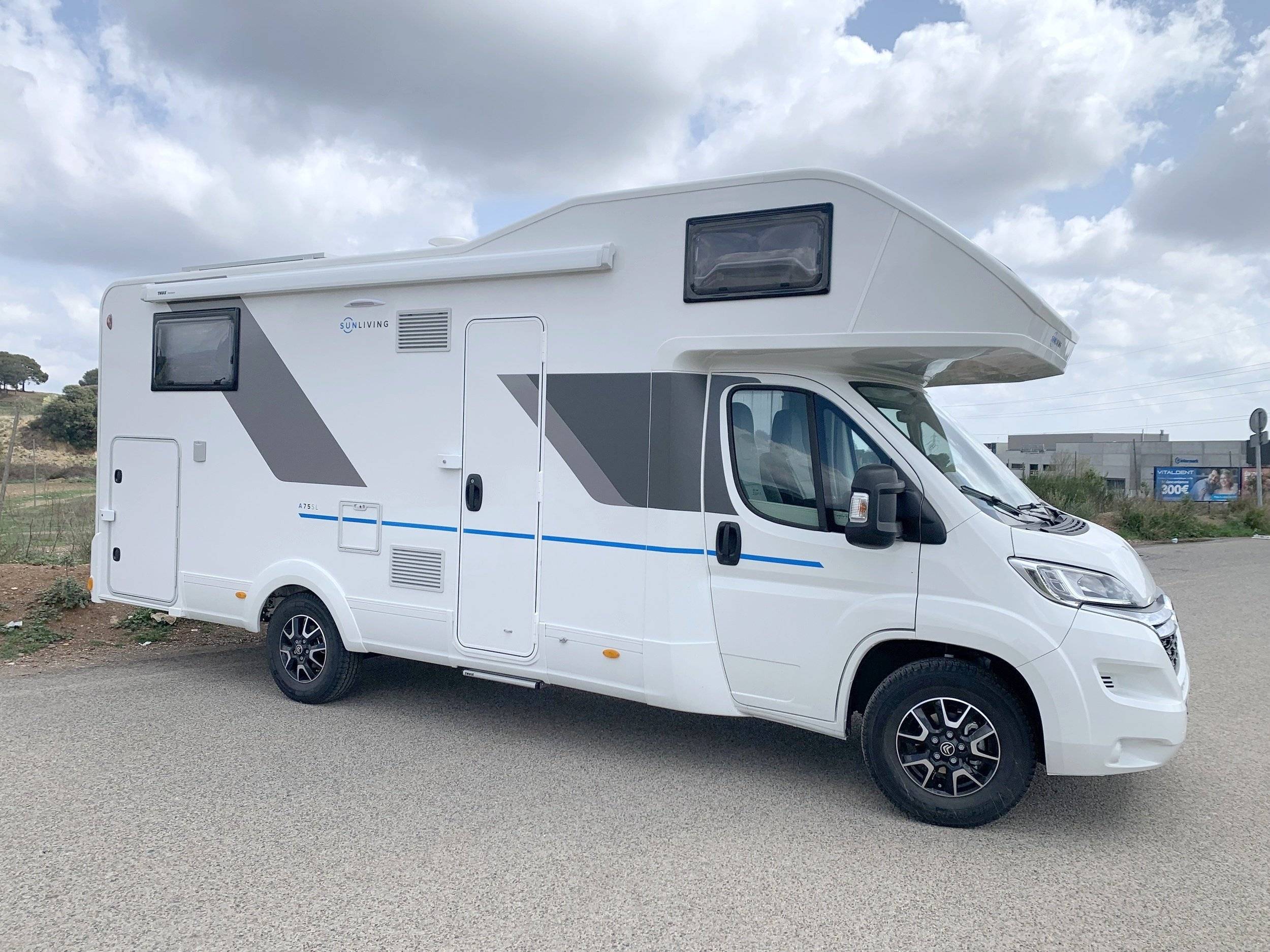 Adria Sun Living A Series 75 SL