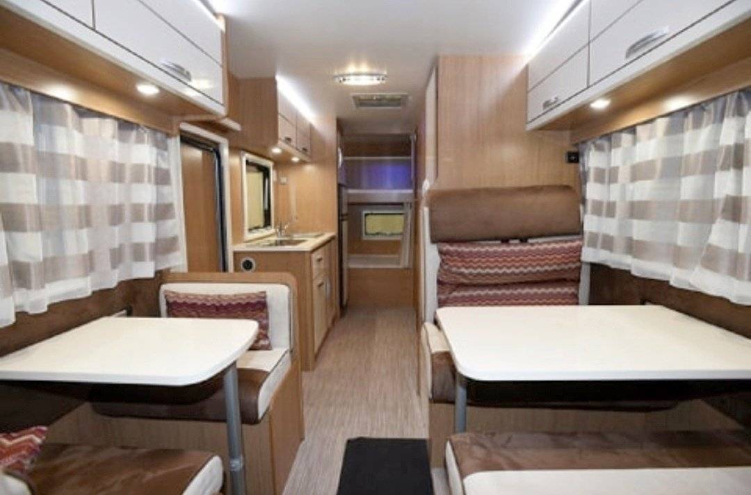 Dinette Fiat Fiat Ducato Multijet 2.3 130CV - Yescapa