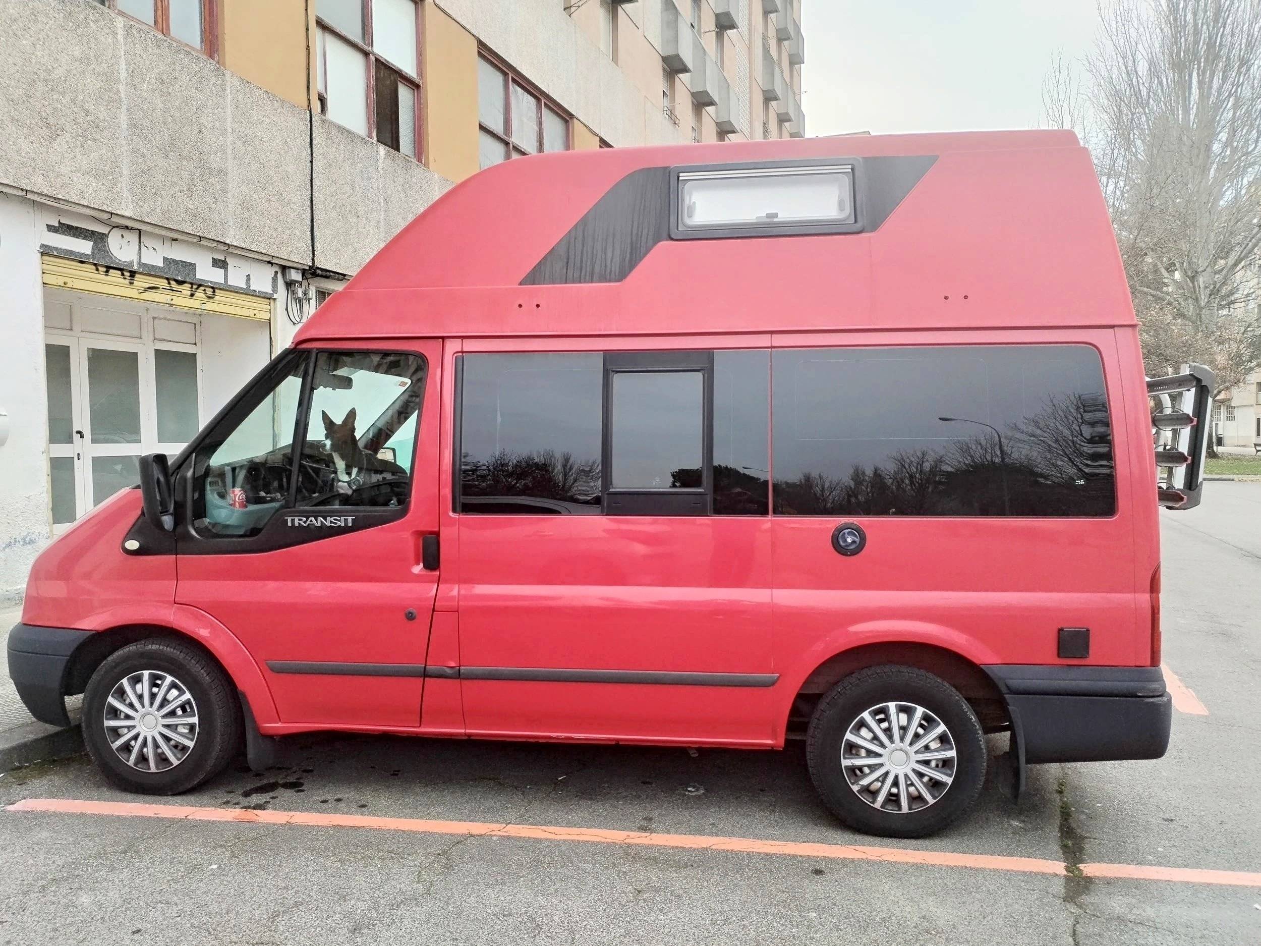 Front view from 3/4 Ford transit nugget - Yescapa