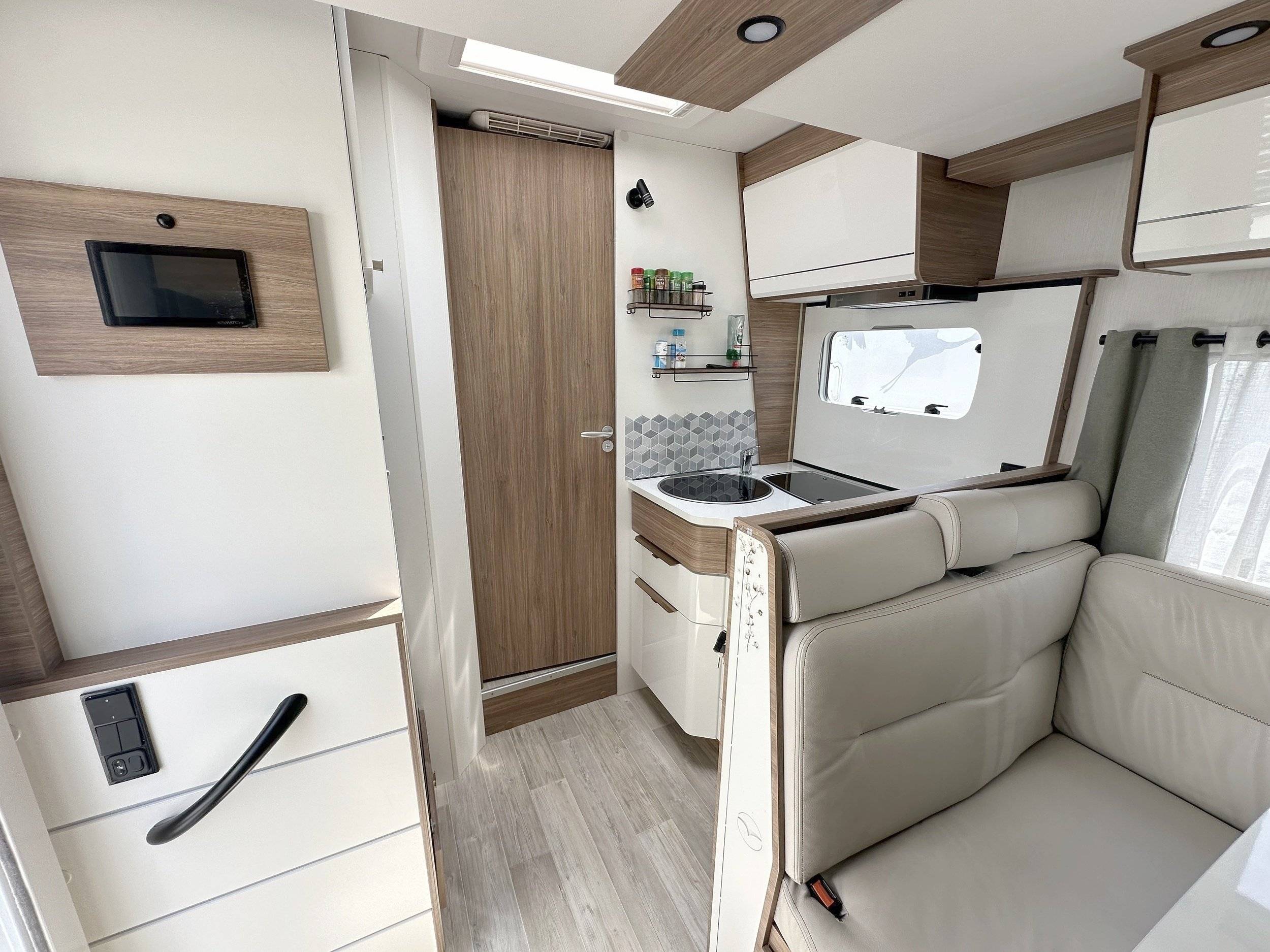 Pilote Pilote P746 Essentiel