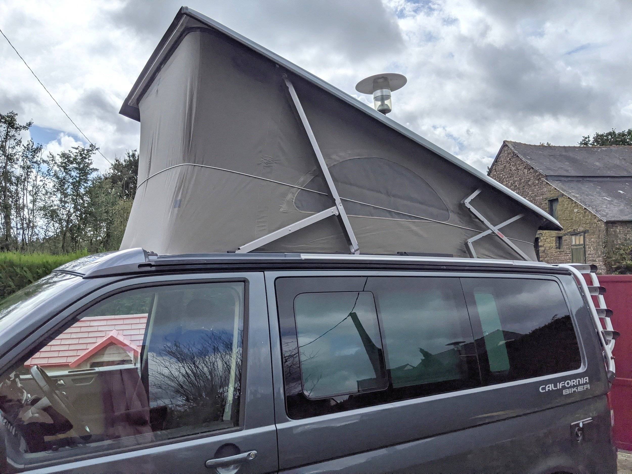 Volkswagen T5 California