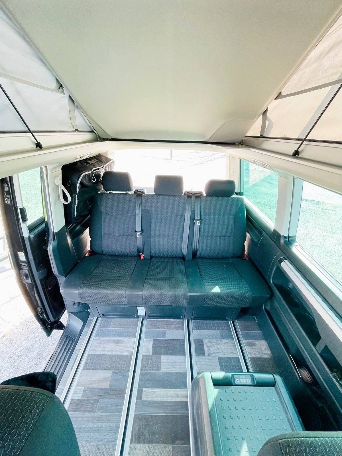 Coin repas Volkswagen VOLKSWAGEN CALIFORNIA - Yescapa