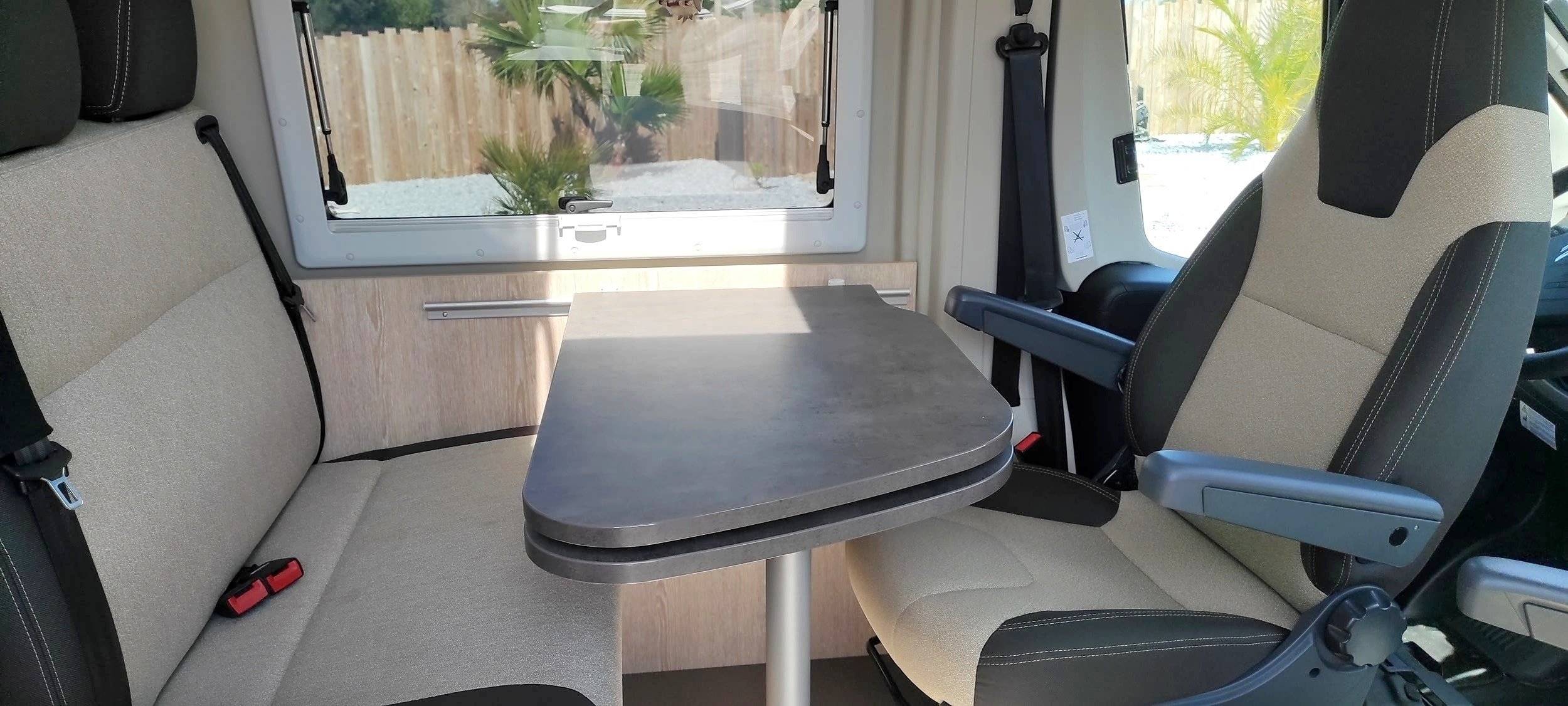 Pössl ¨Pössl 600 summit plus