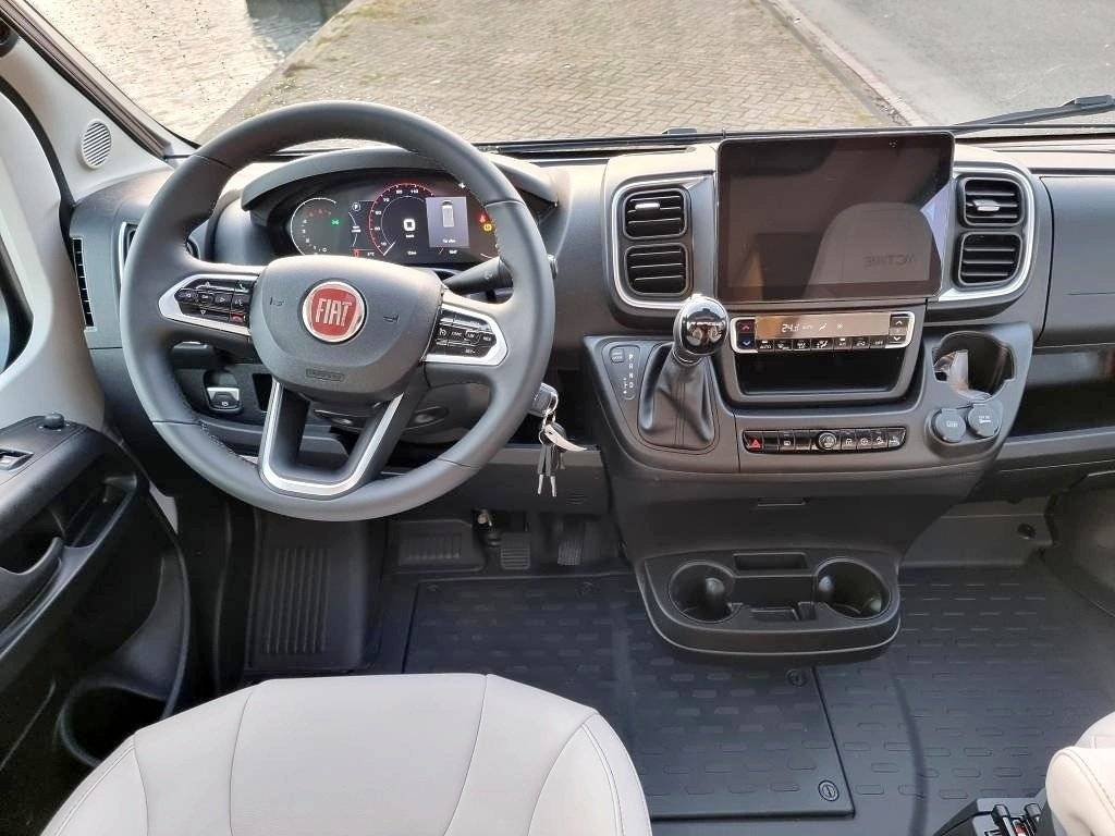 Bürstner ELISEO C642