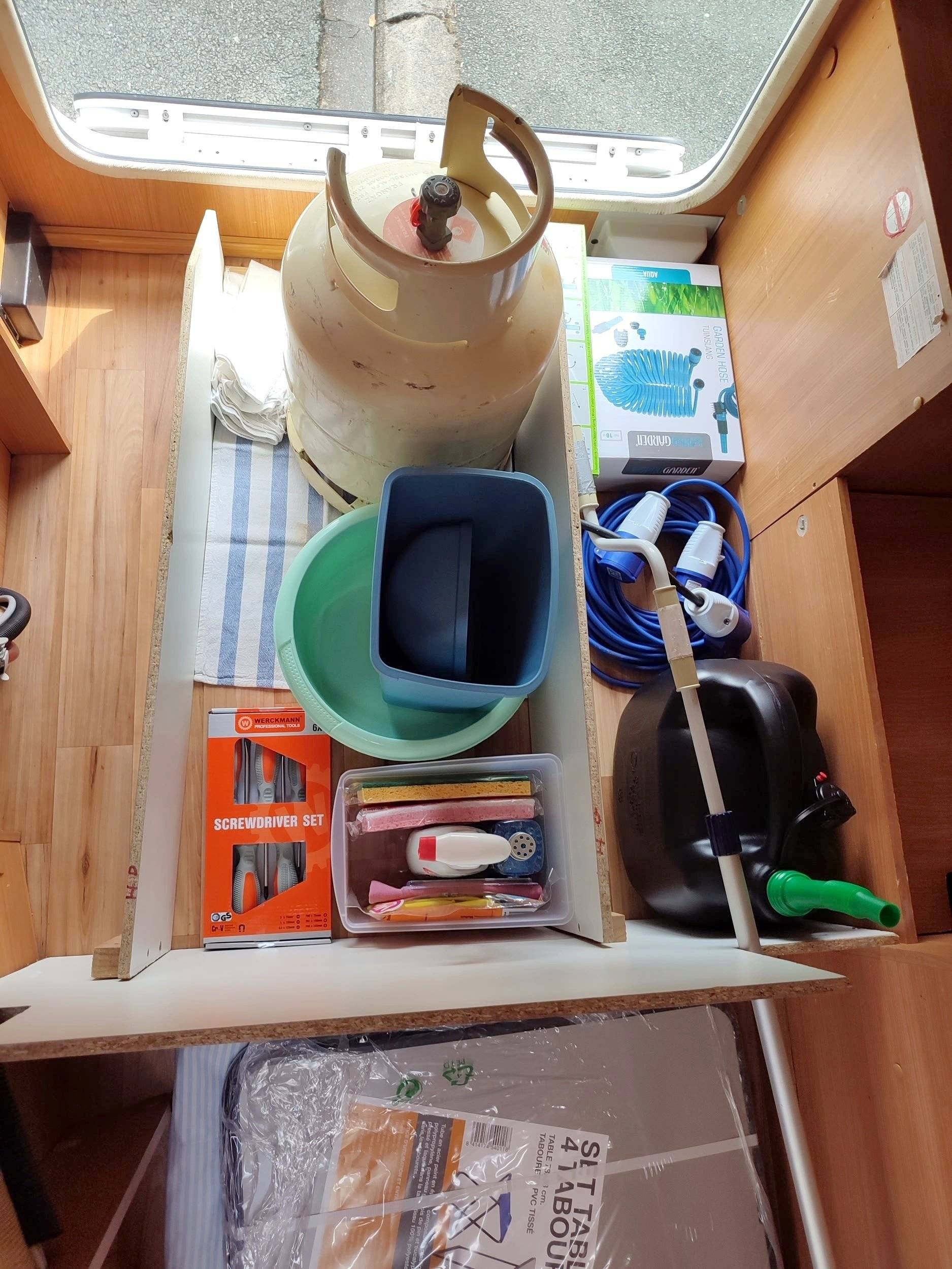 Challenger FORD TRANSIT 140CV