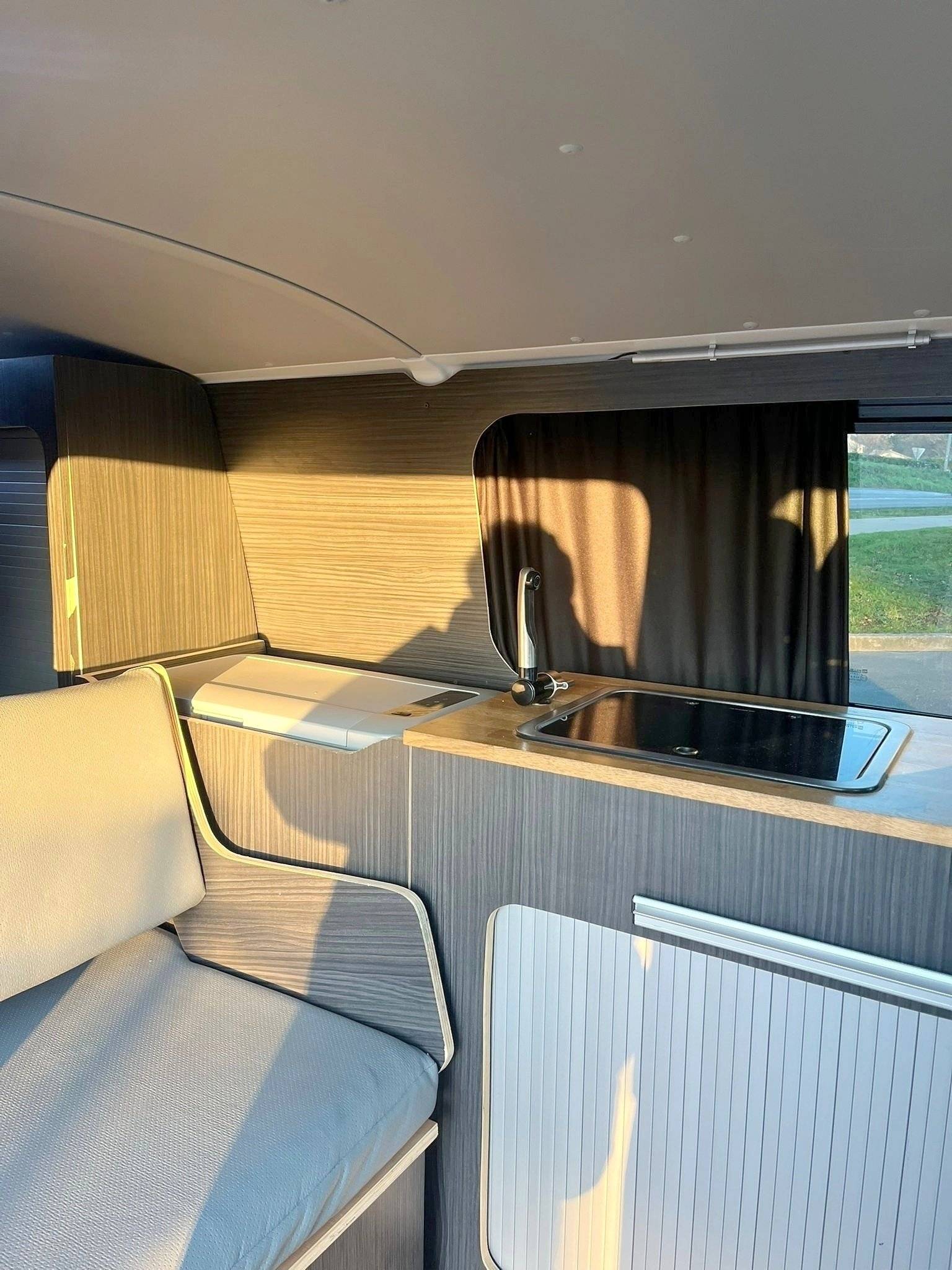 Essecke Volkswagen Volkswagen T6 Multivan - Yescapa