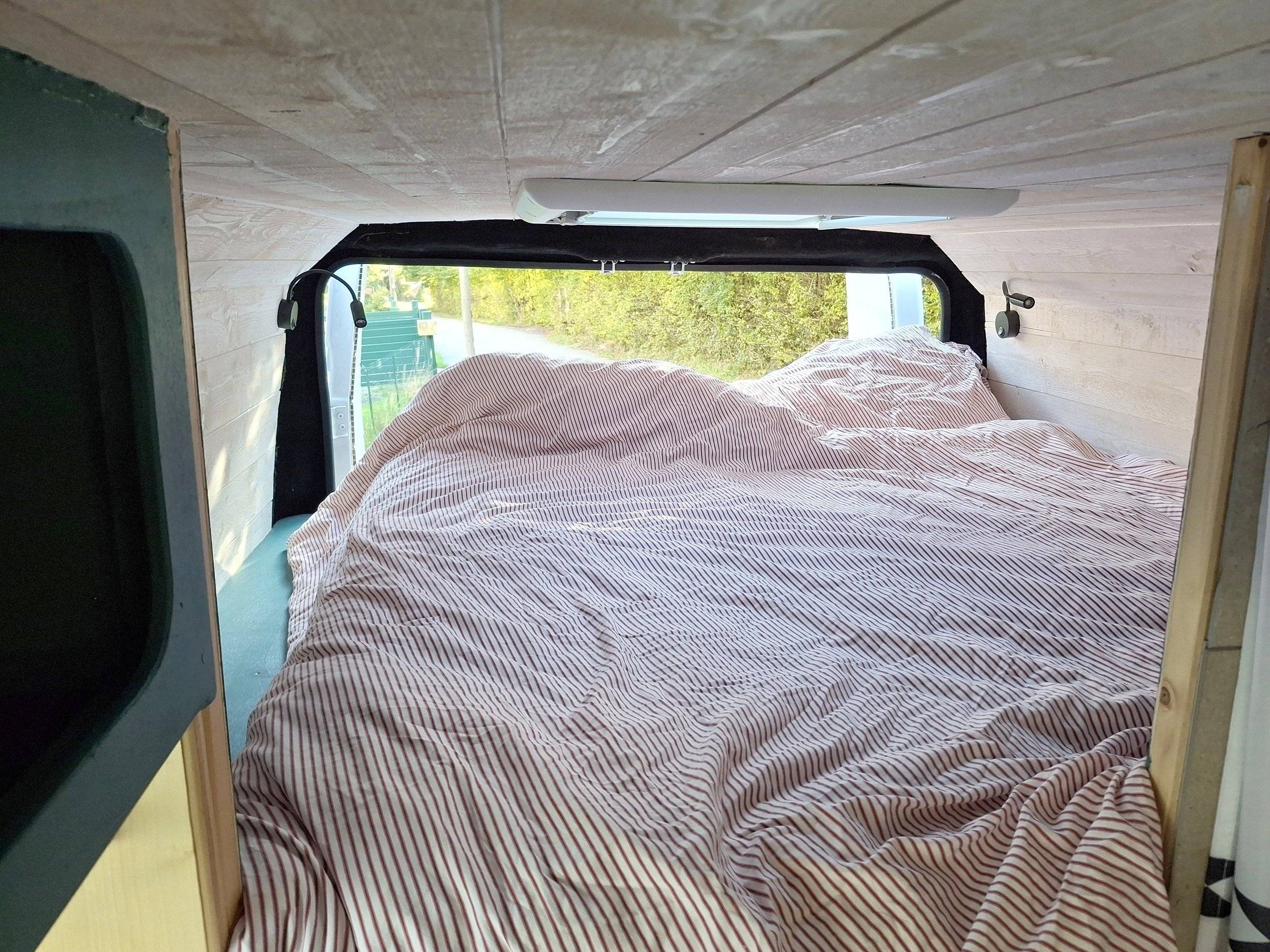 Dormidas Peugeot Boxer - Yescapa