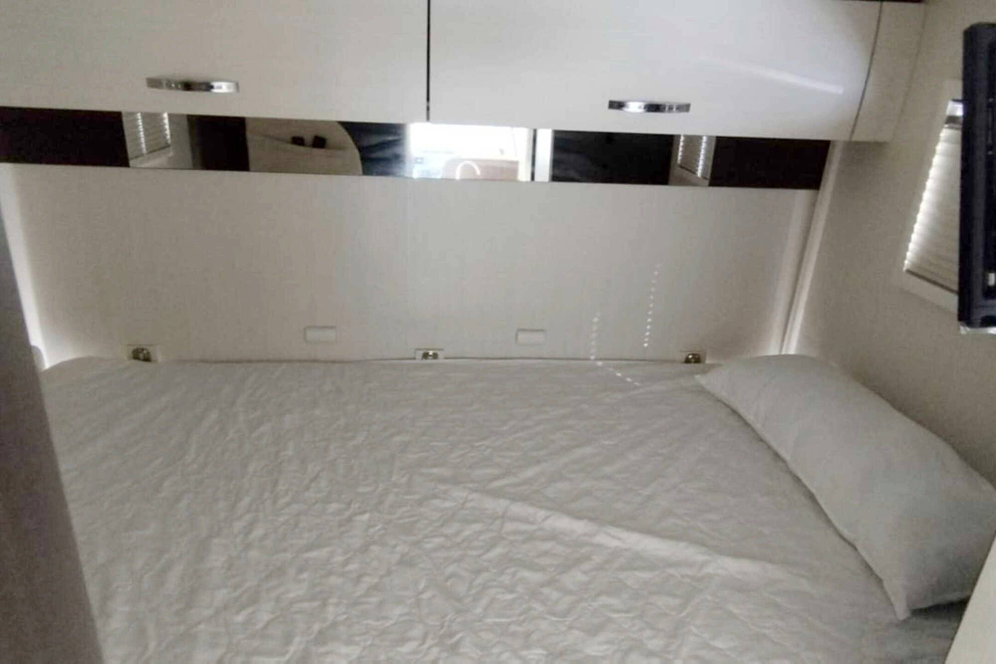 Couchages Ford ford - Yescapa