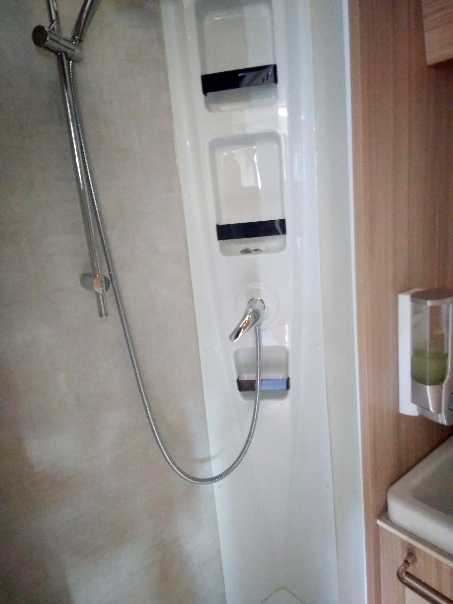 Ahorn 690 T Nee Face Edition