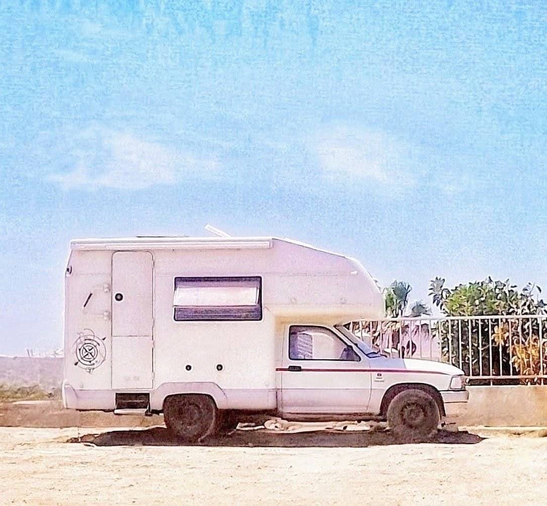 Vista de 3/4 Toyota HILUX - Yescapa