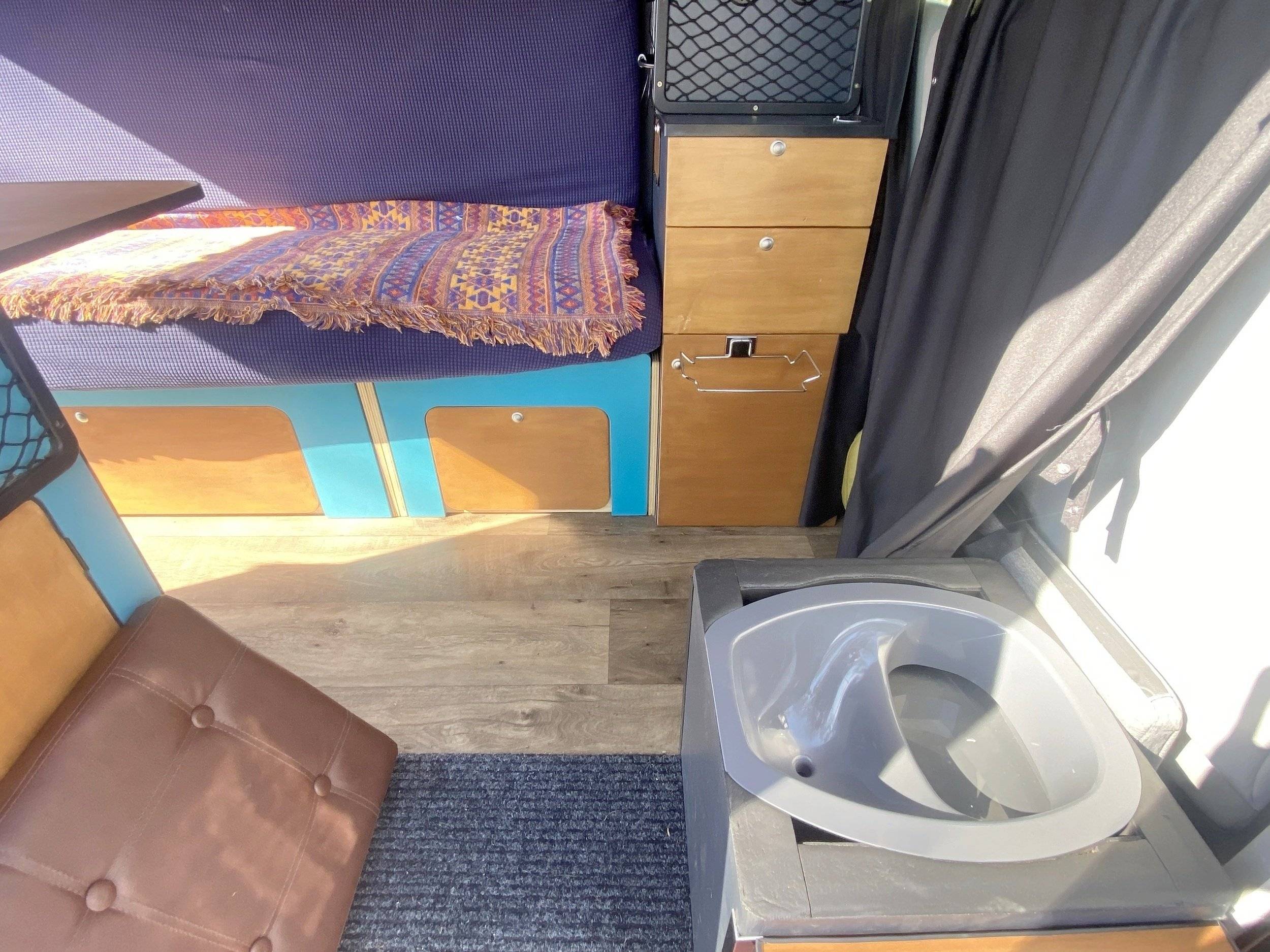 Volkswagen T5 2 l 102 ch