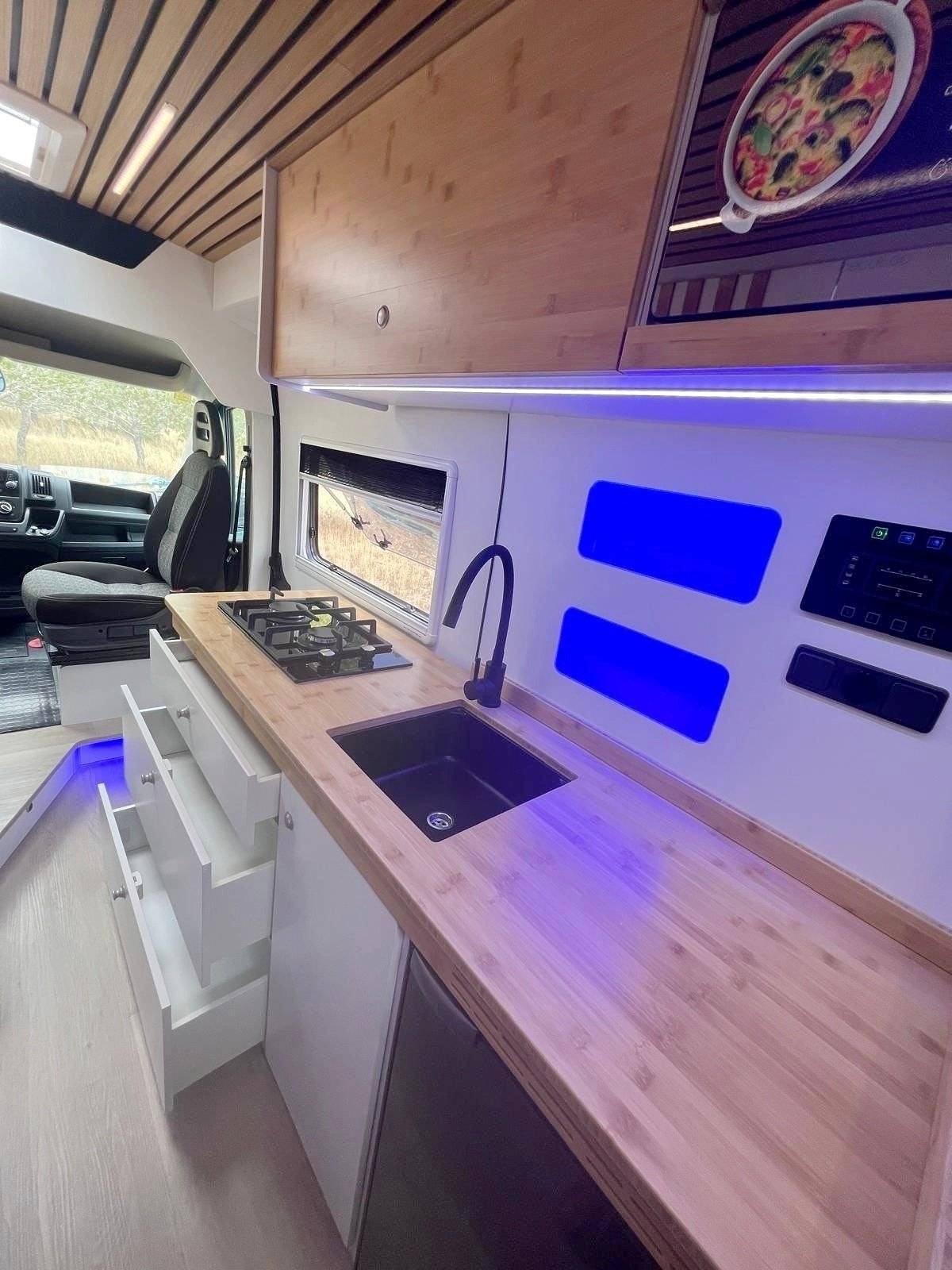 Citroën Jumper 2,2 l Blue HDI 165 PS