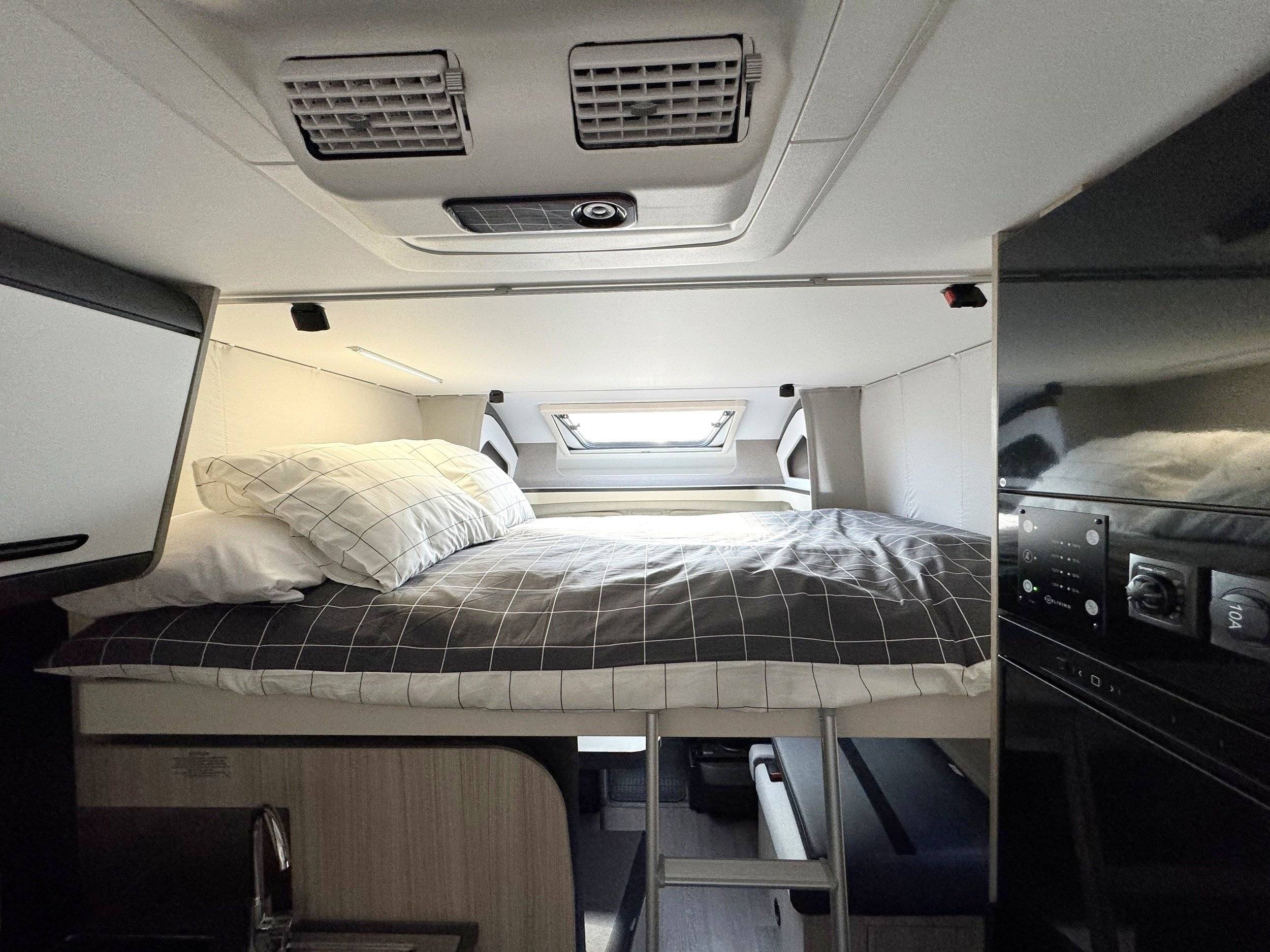 Sun Living Sun Living S75 SL