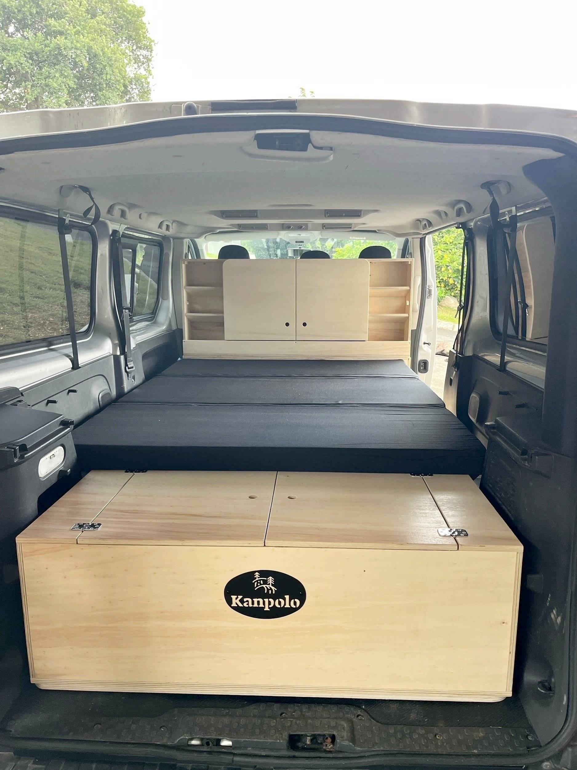 Schlafplätze Renault Trafic 1,6 l 120 ch - Yescapa