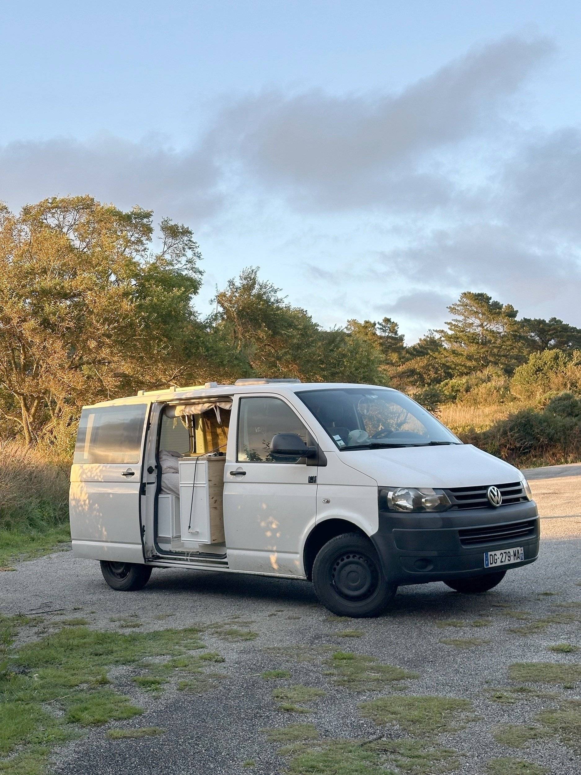 Volkswagen T5 2,0 l 102 ch