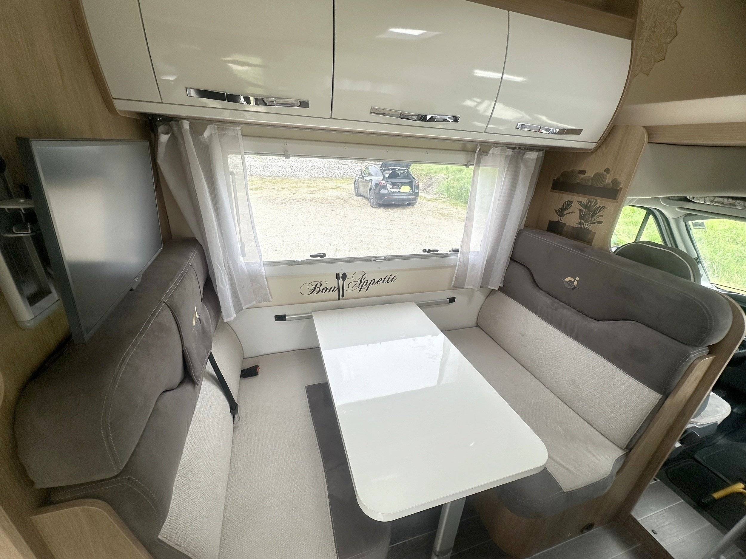 Ci CI AUTOHOMES HORON 77 M