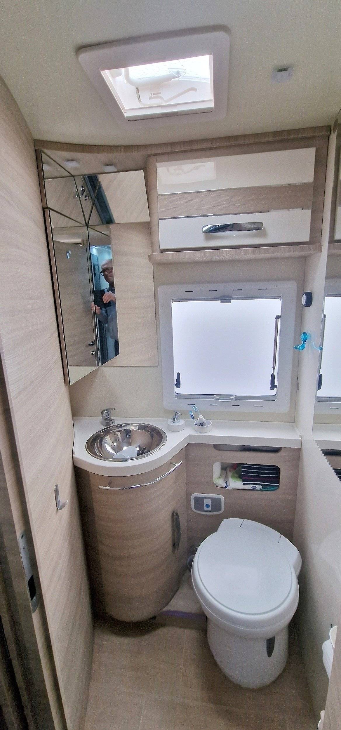 Mobilvetta mobilvetta kline yacht 90