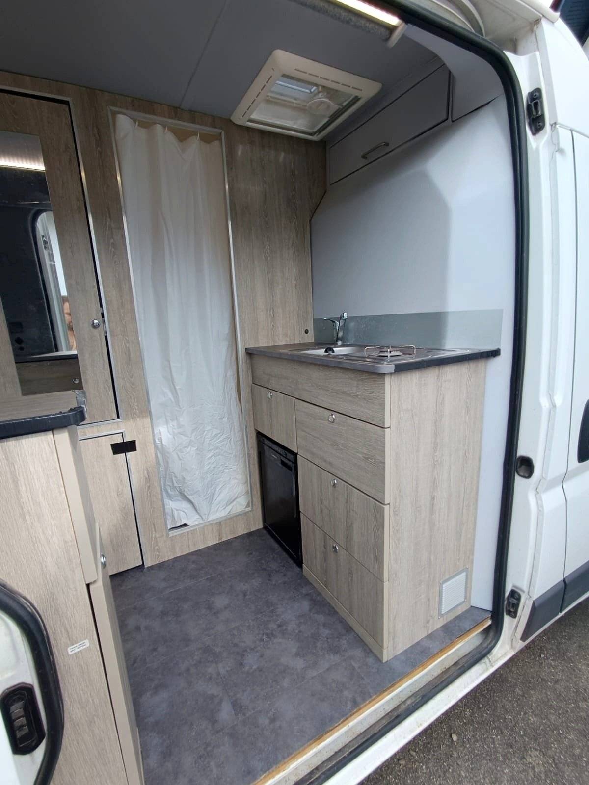 Cuina Citroën Jumper 2,0 l 130 ch - Yescapa