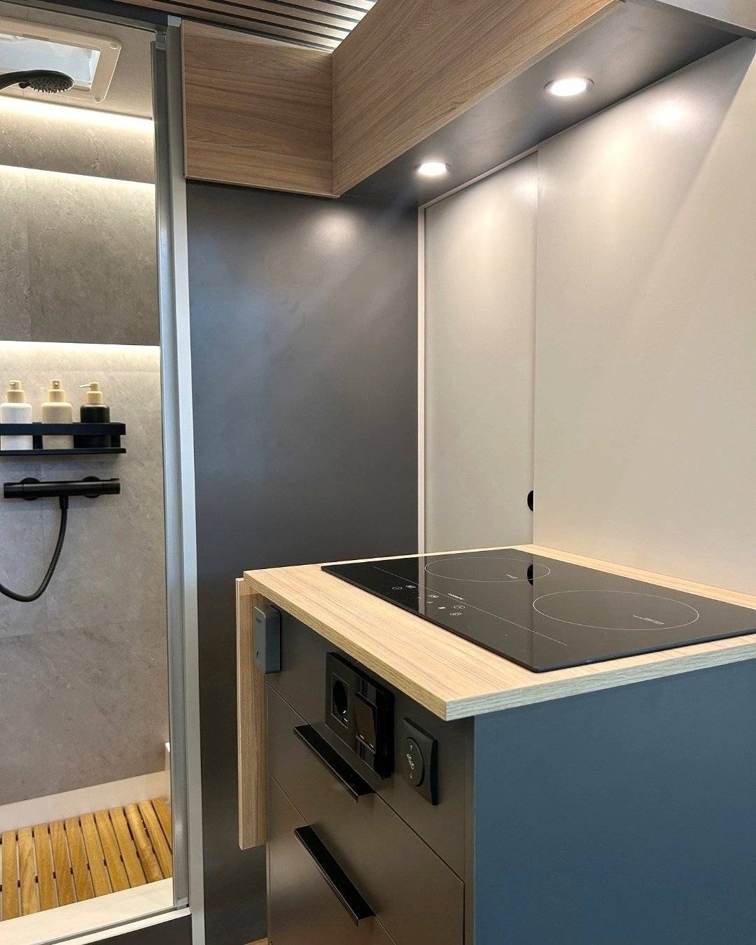 Angolo cucina Fiat 2,3 l 130 ch. - Yescapa