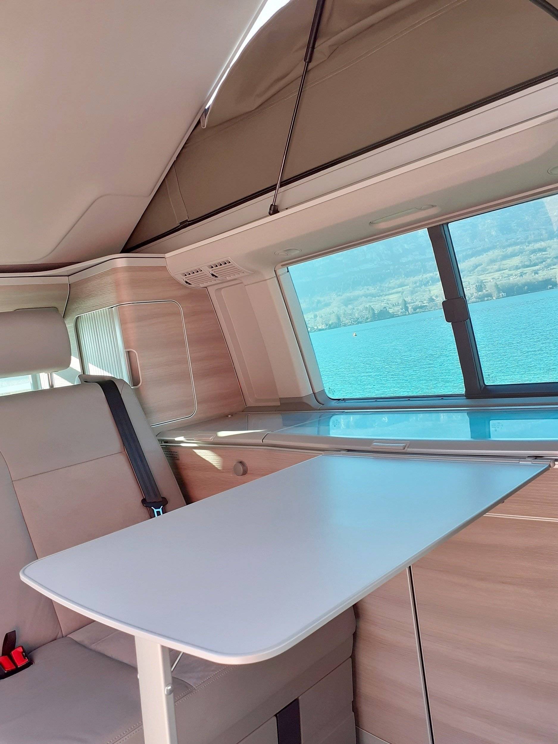 california T5 2 l 140 ch