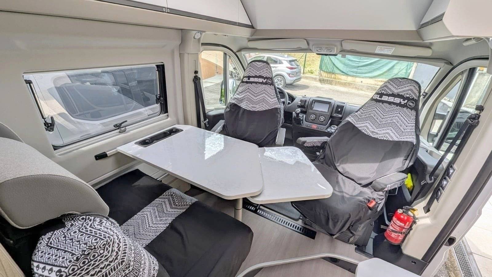 Adria Twin 600 SPB Family