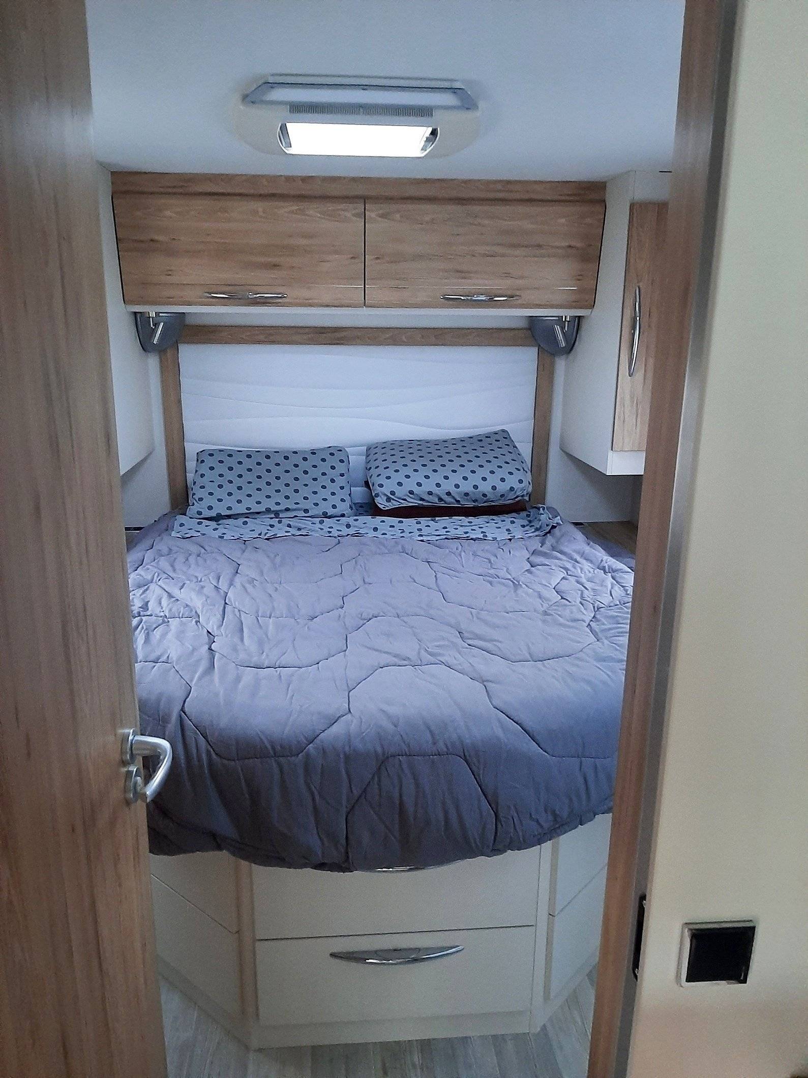 Bavaria T700 C Style