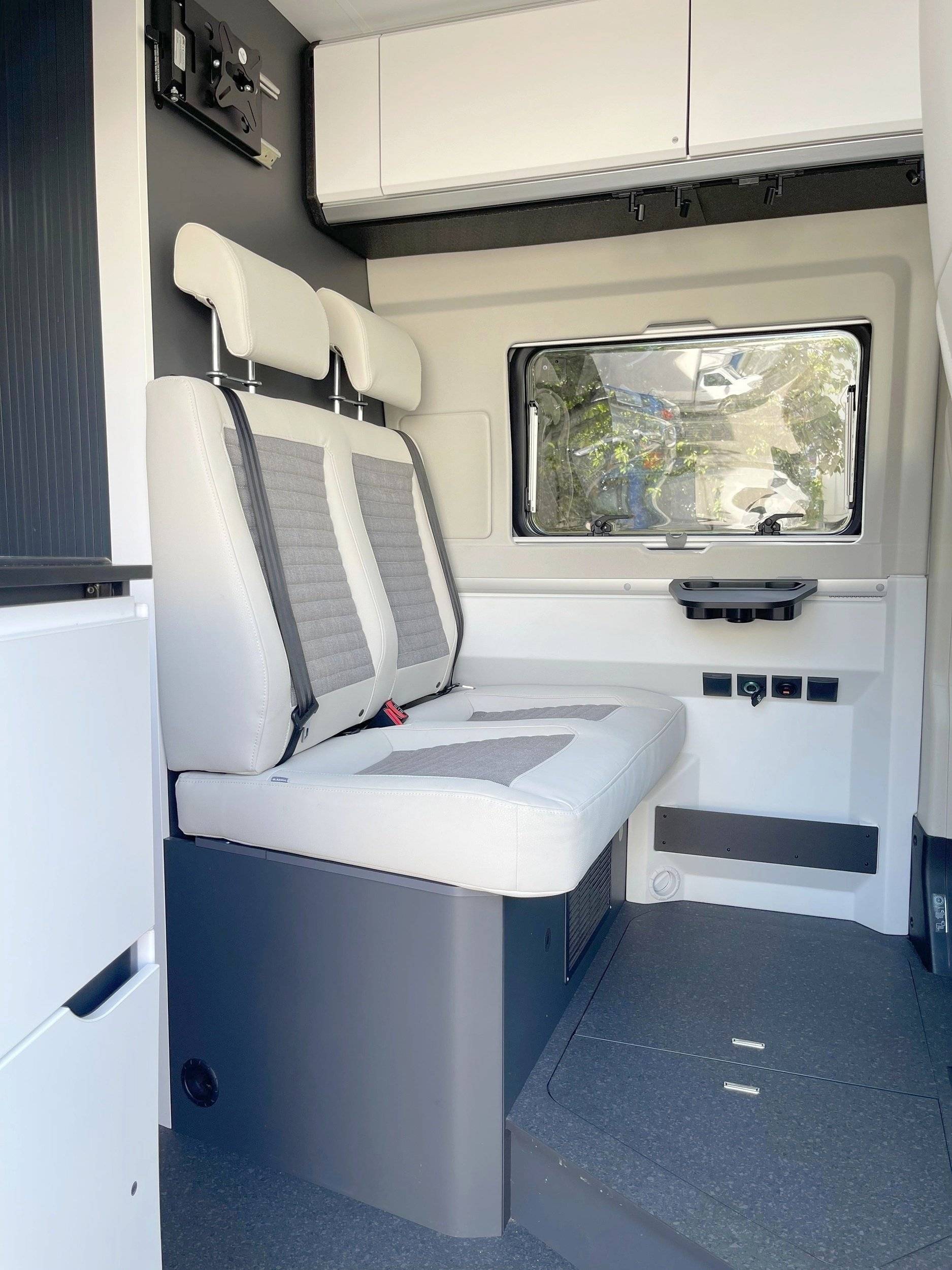 Área de jantar Fiat Fiat ducato - Yescapa
