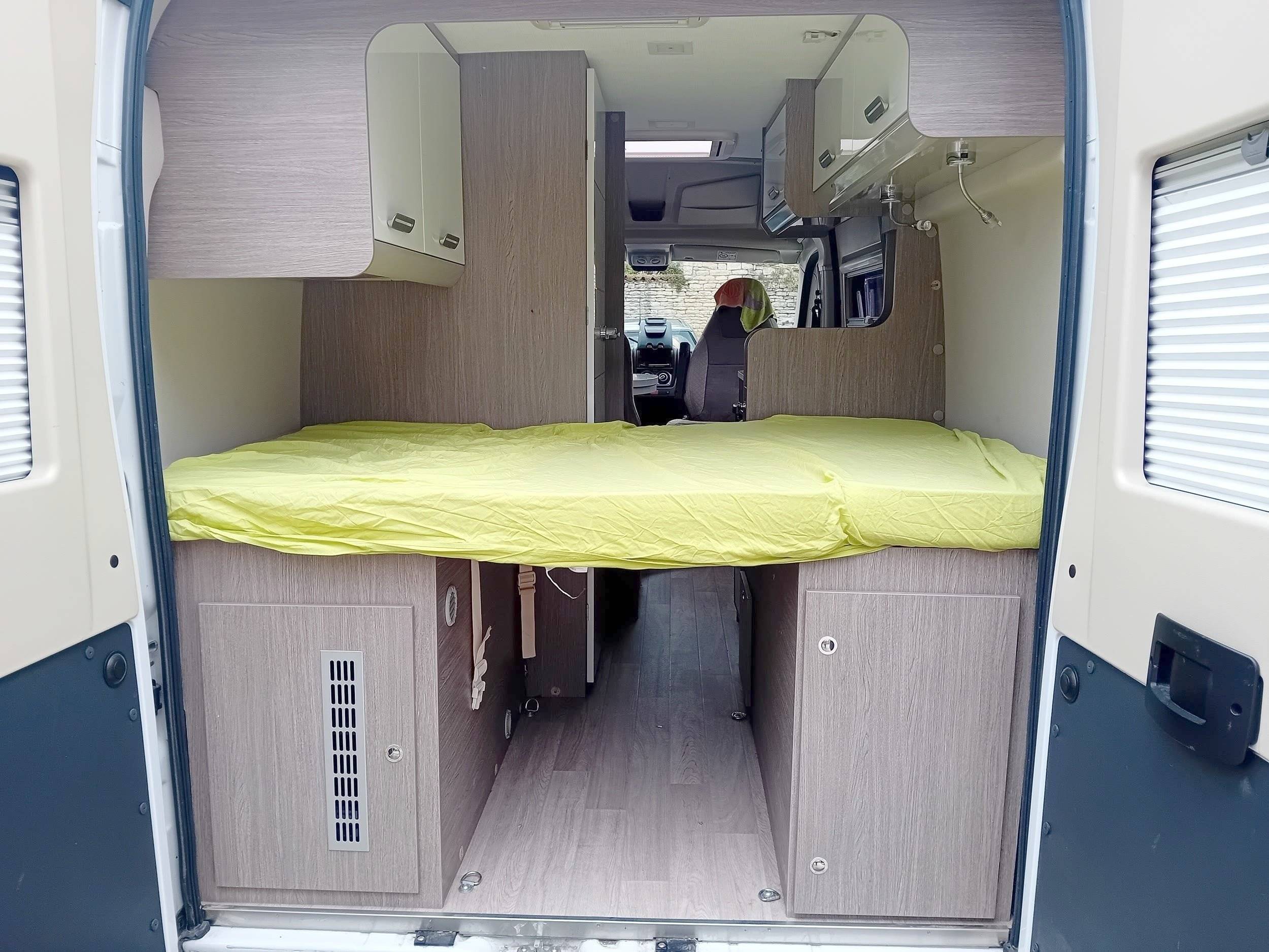 Dormidas Fiat Ducato 2,0 l 115 ch - Yescapa