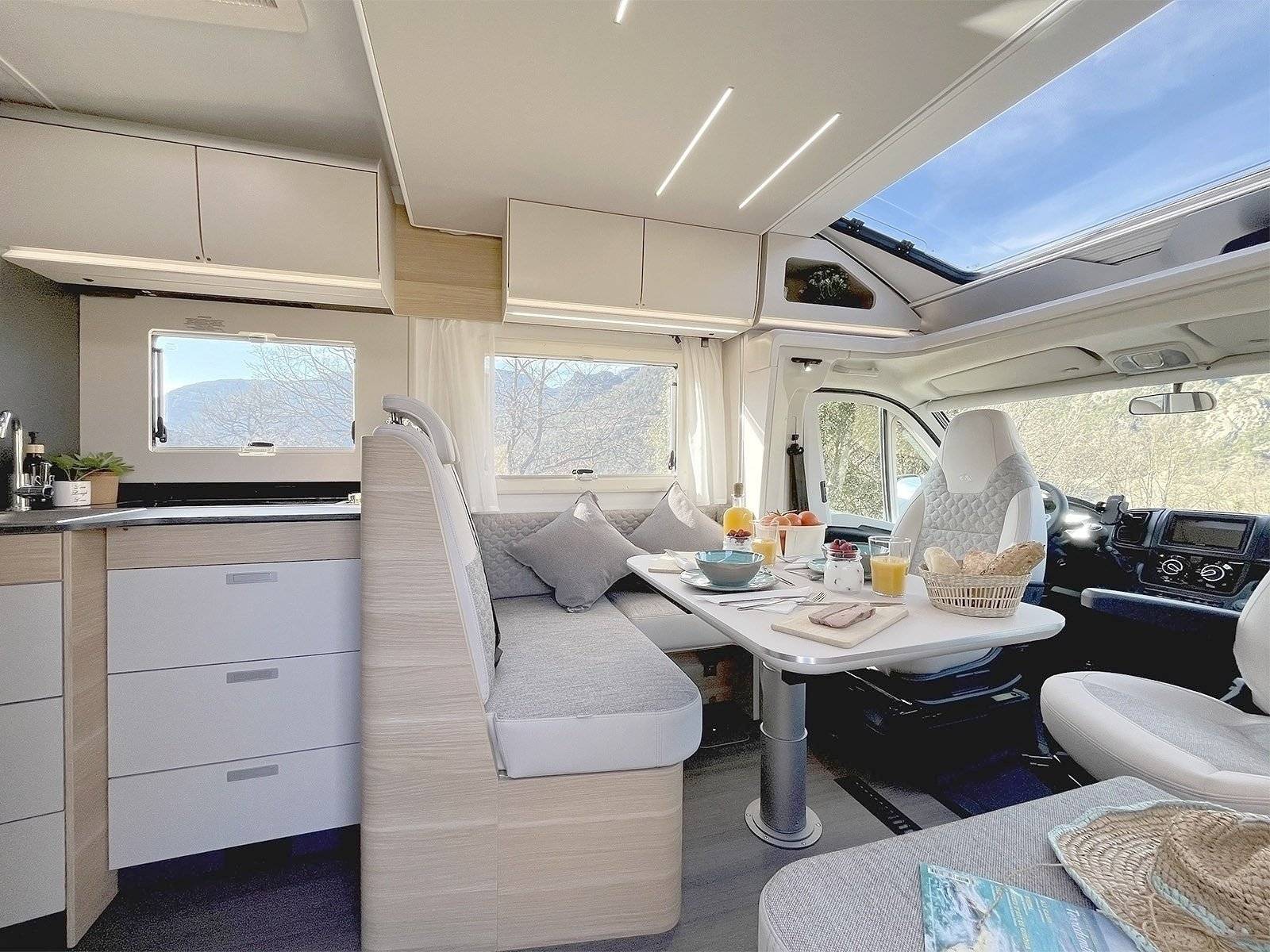 Adria Adria Matrix Axess 670 SL