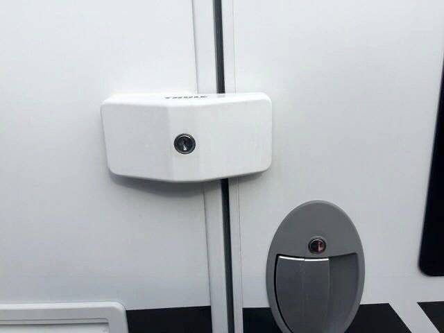 Pilote P746Gj Essentiel