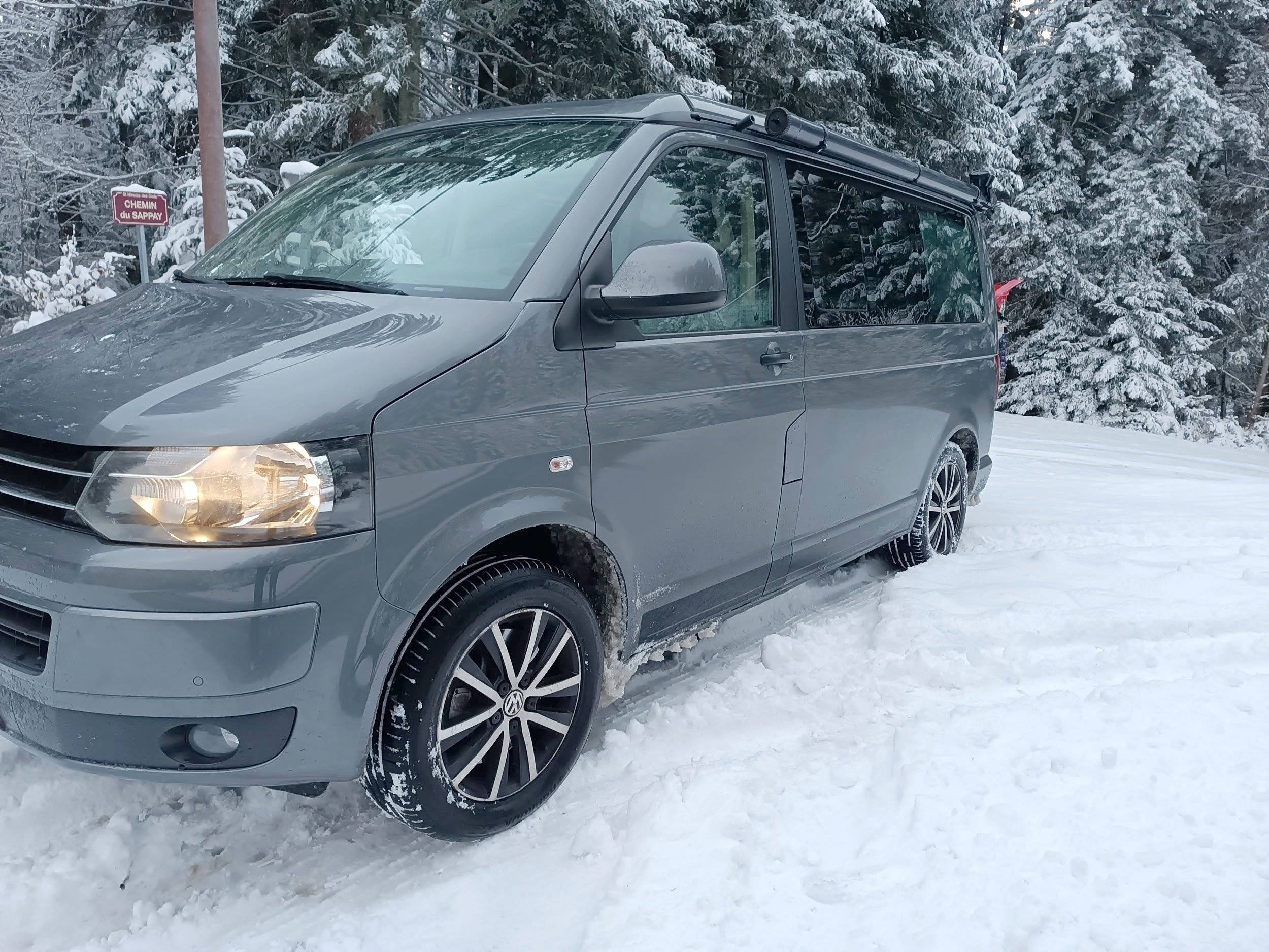 Volkswagen T5 California Beach 4 Motion