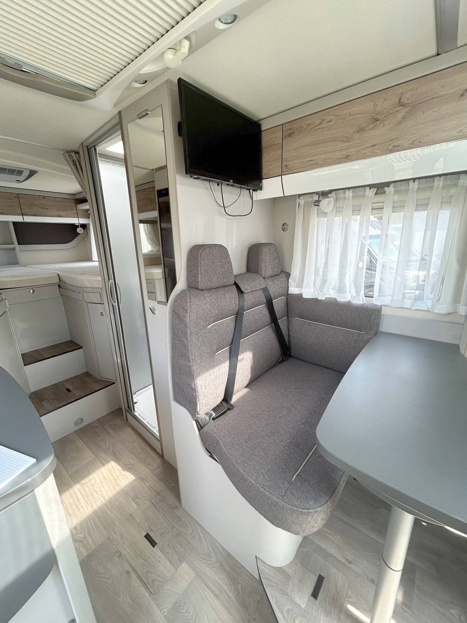 Hymer Exsis T 474