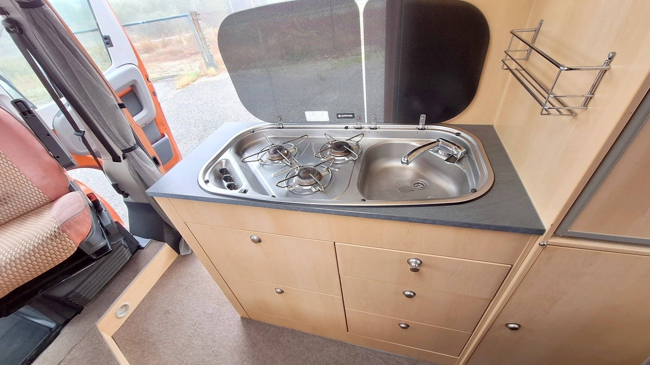 La Strada Ducato 3,0 l 180 ch