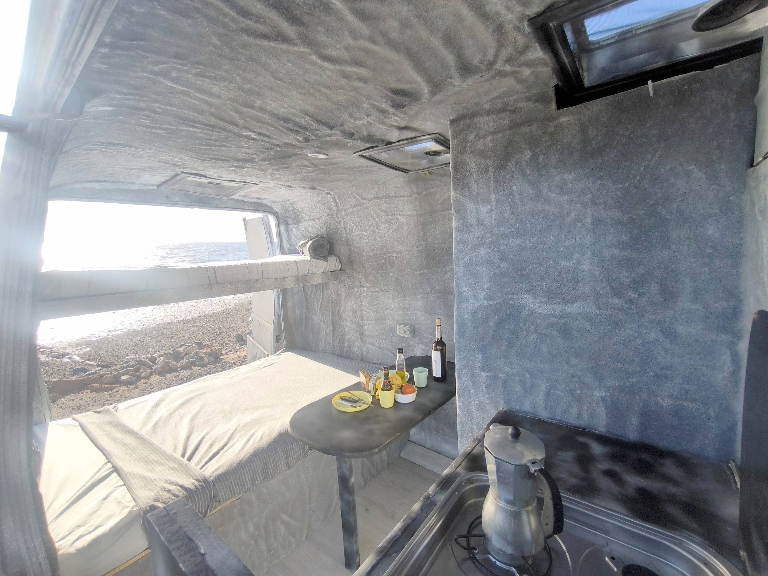 Dinette Citroën Jumper 2,8 HDI 127 cv - Yescapa