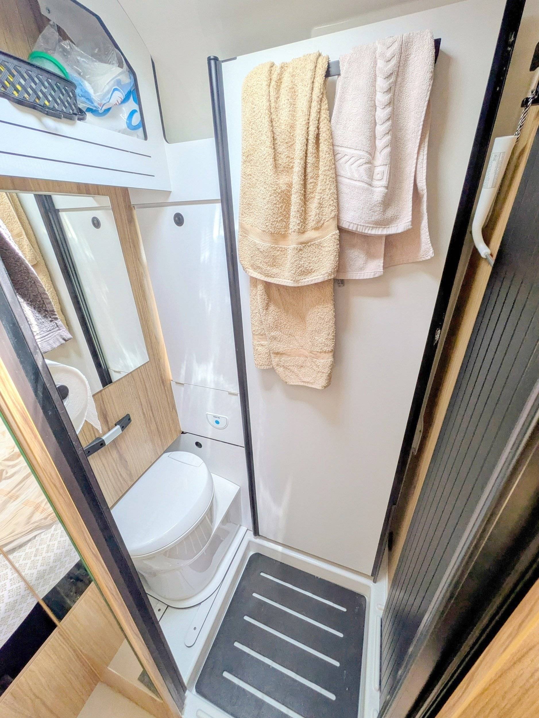 Font Vendôme font vendôme leader camp