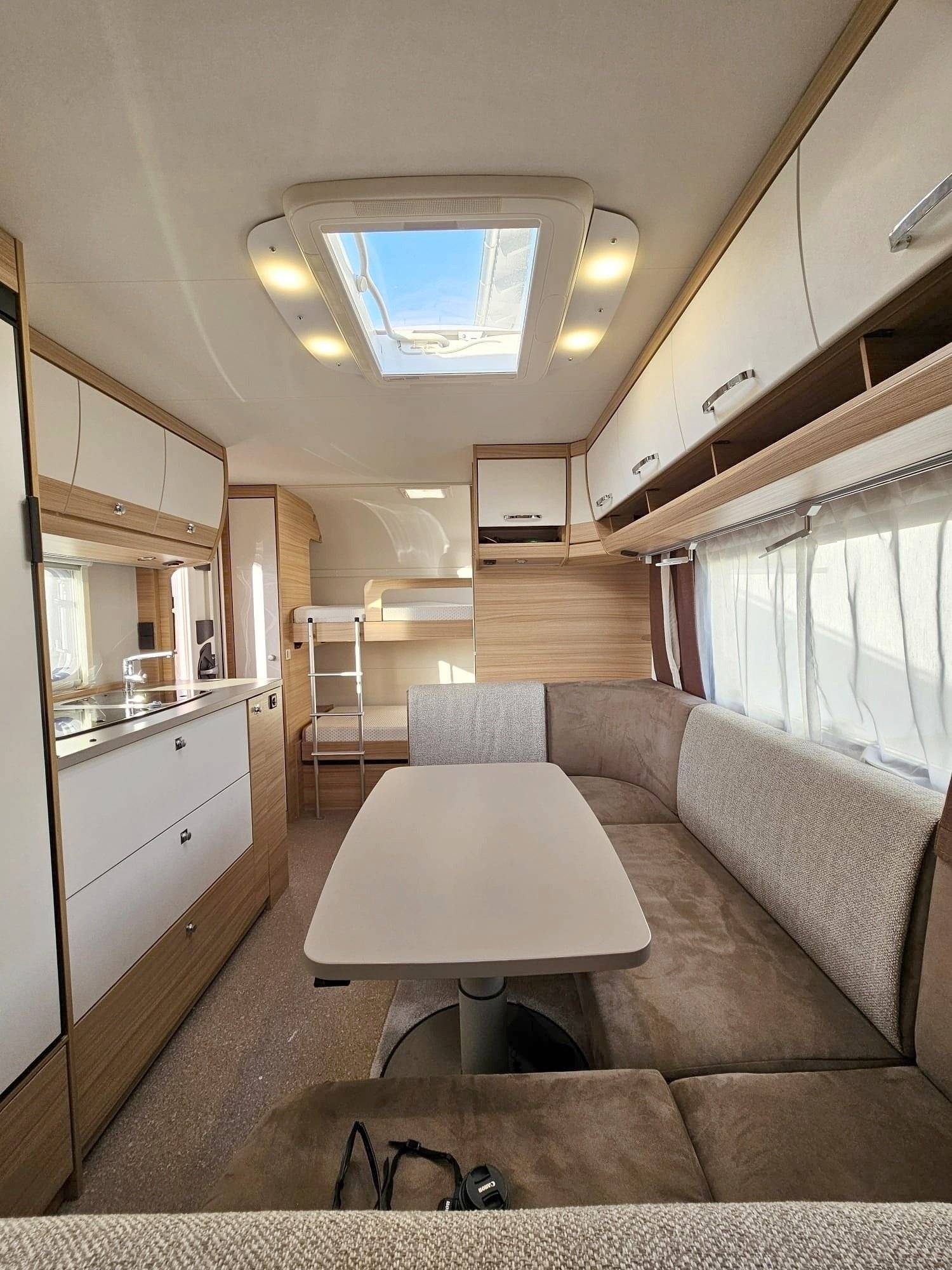 Dethleffs Camper 560 FMK