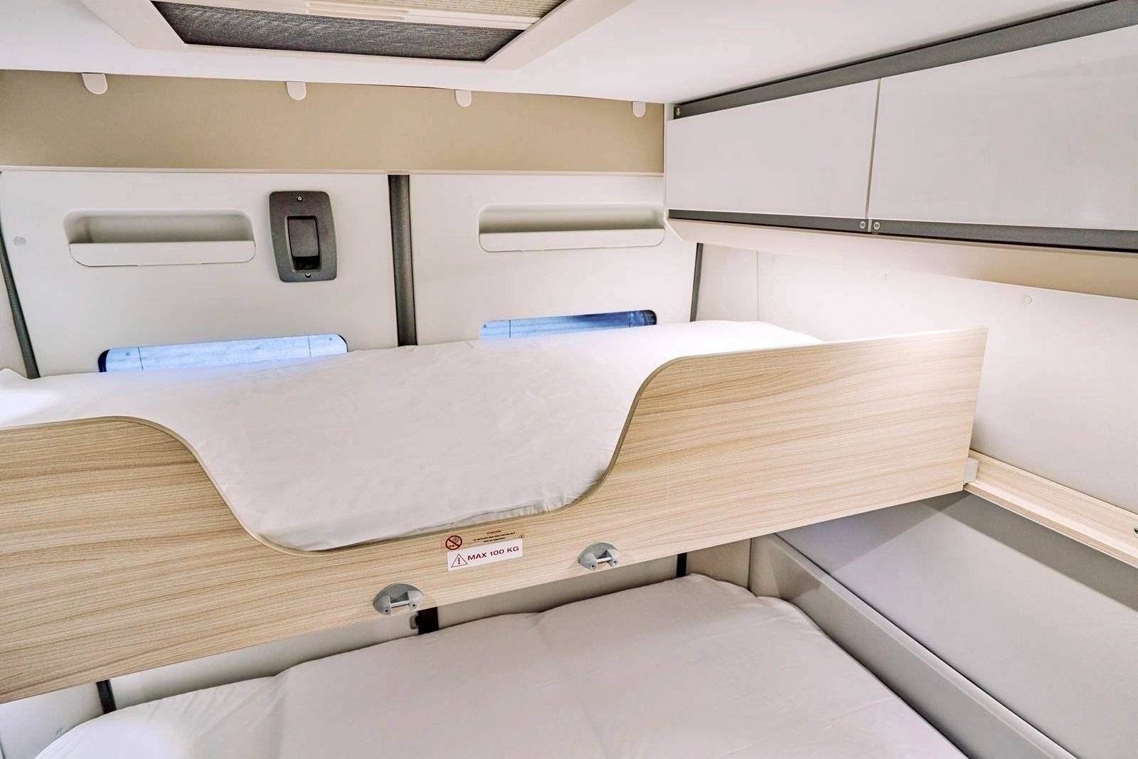 Adria Twin Family Plus SPB600 