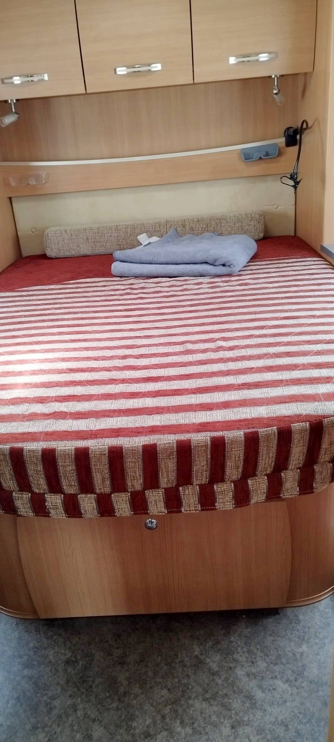 Ford Transit 2,2 l 140 ch