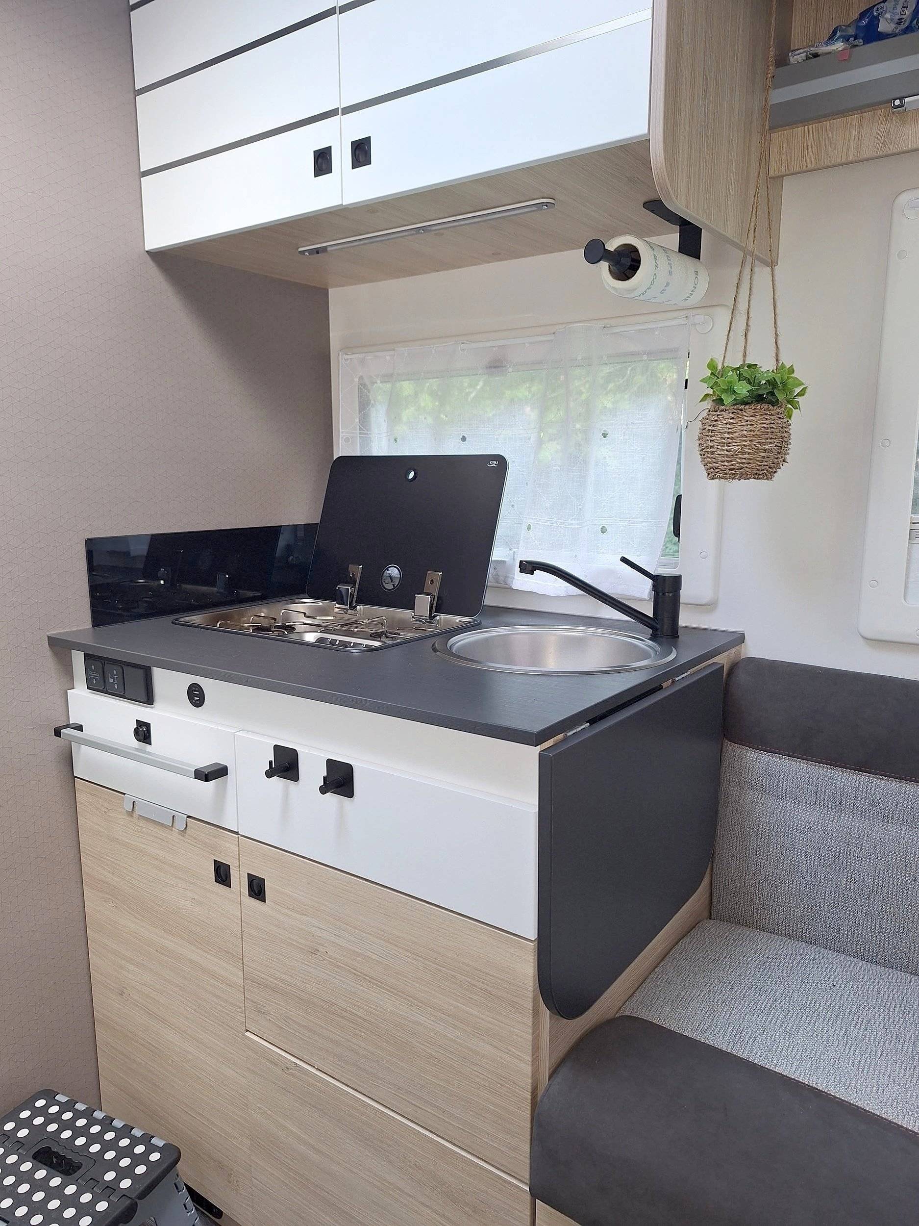 Chausson 650 First Line