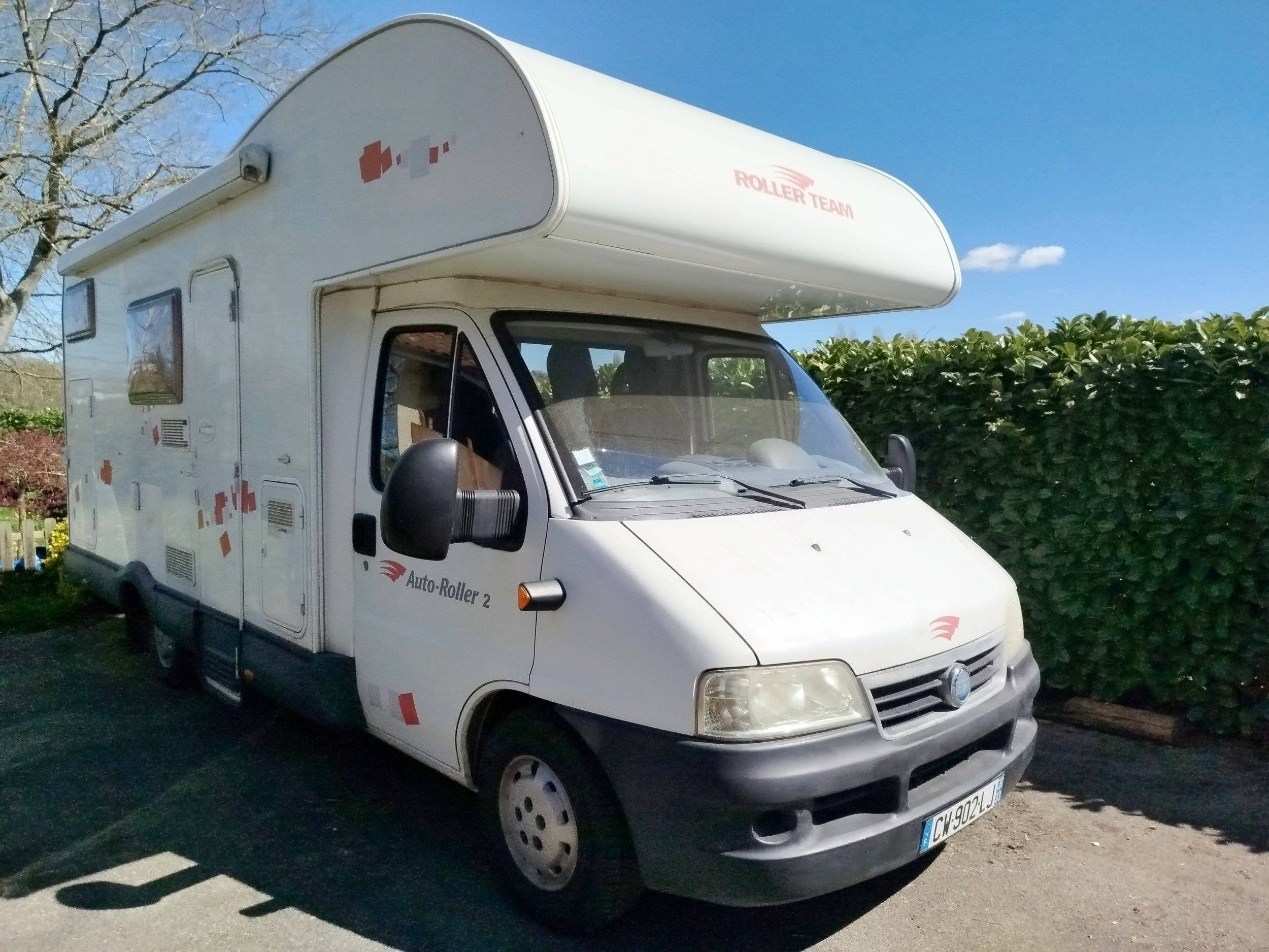 Voorkant 3/4 Fiat Trigano VDL - Yescapa