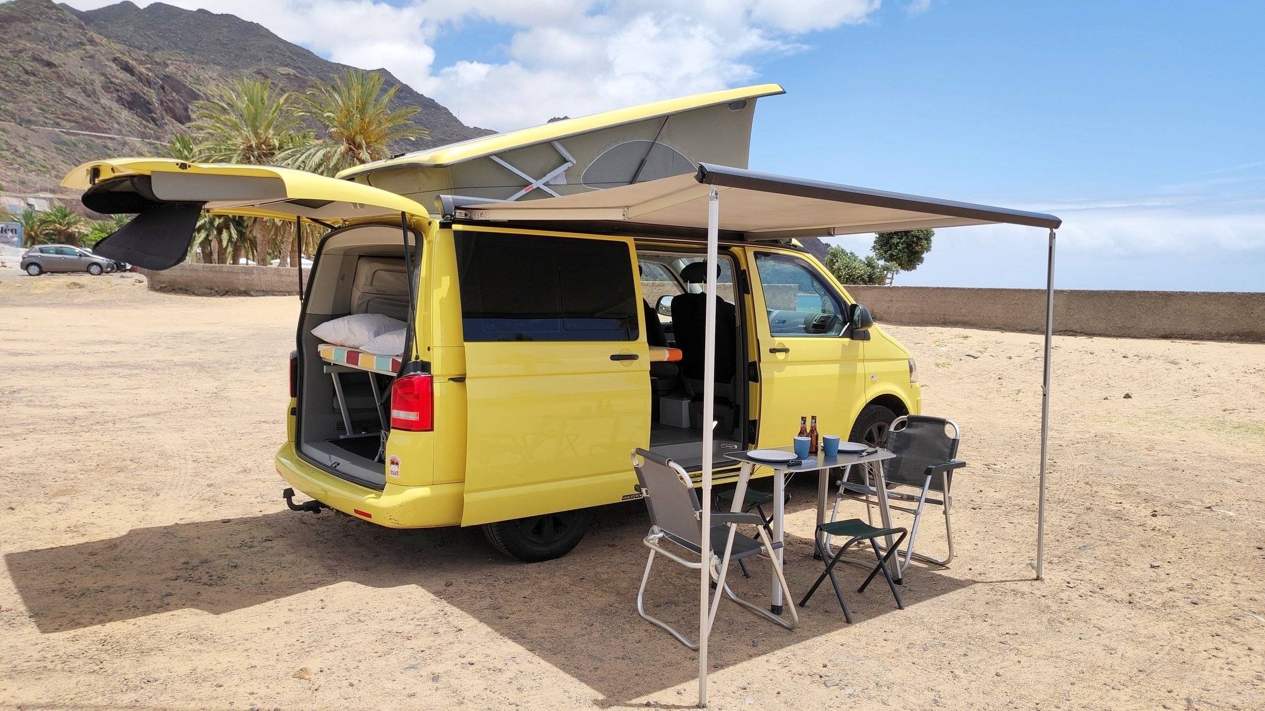 Volkswagen California Beach