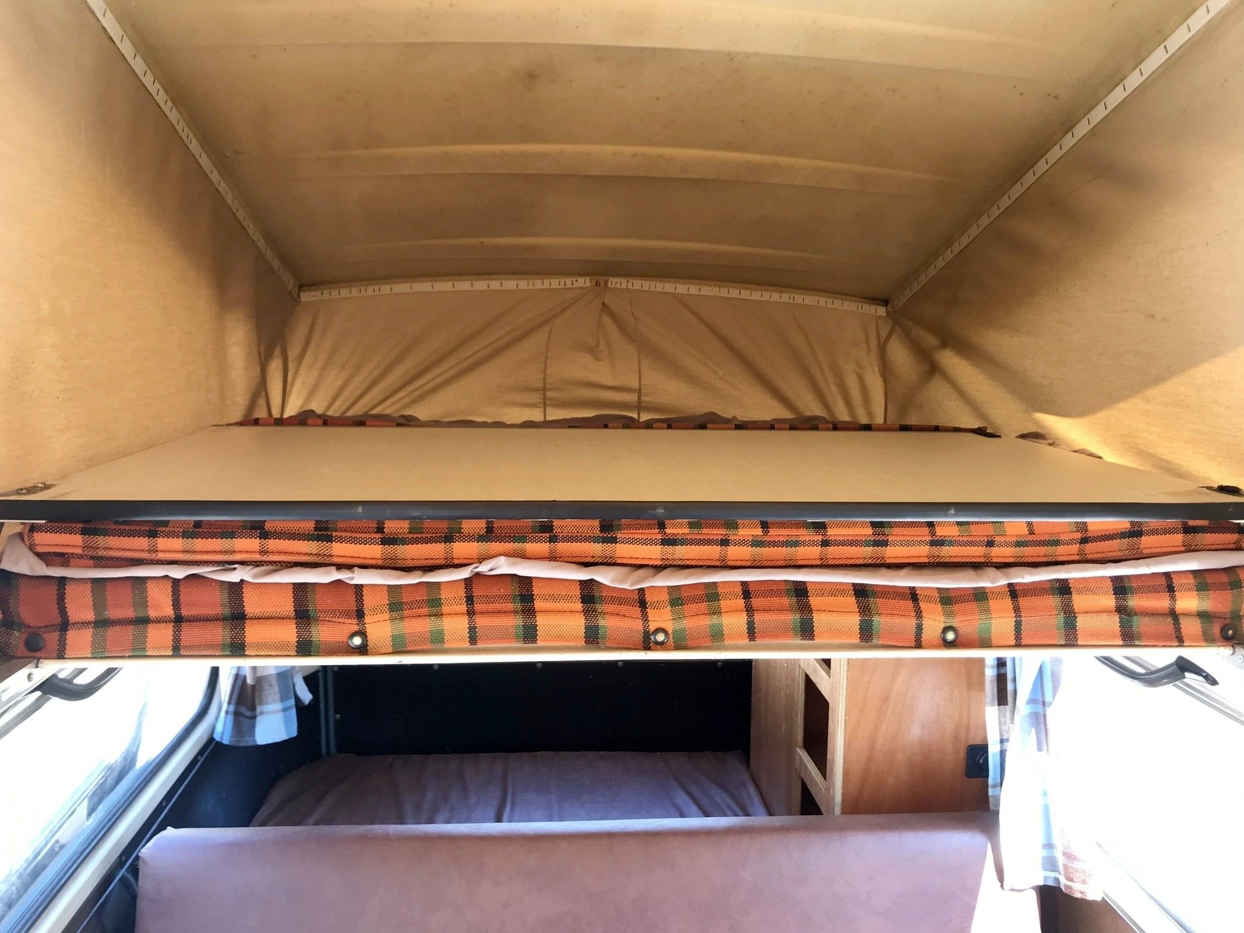 Volkswagen Combi Bay WindowT2