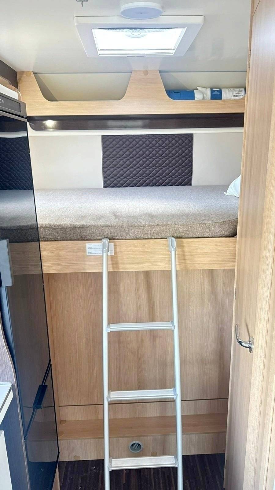llits Fiat Ducato 2,3 l 140 CV - Yescapa