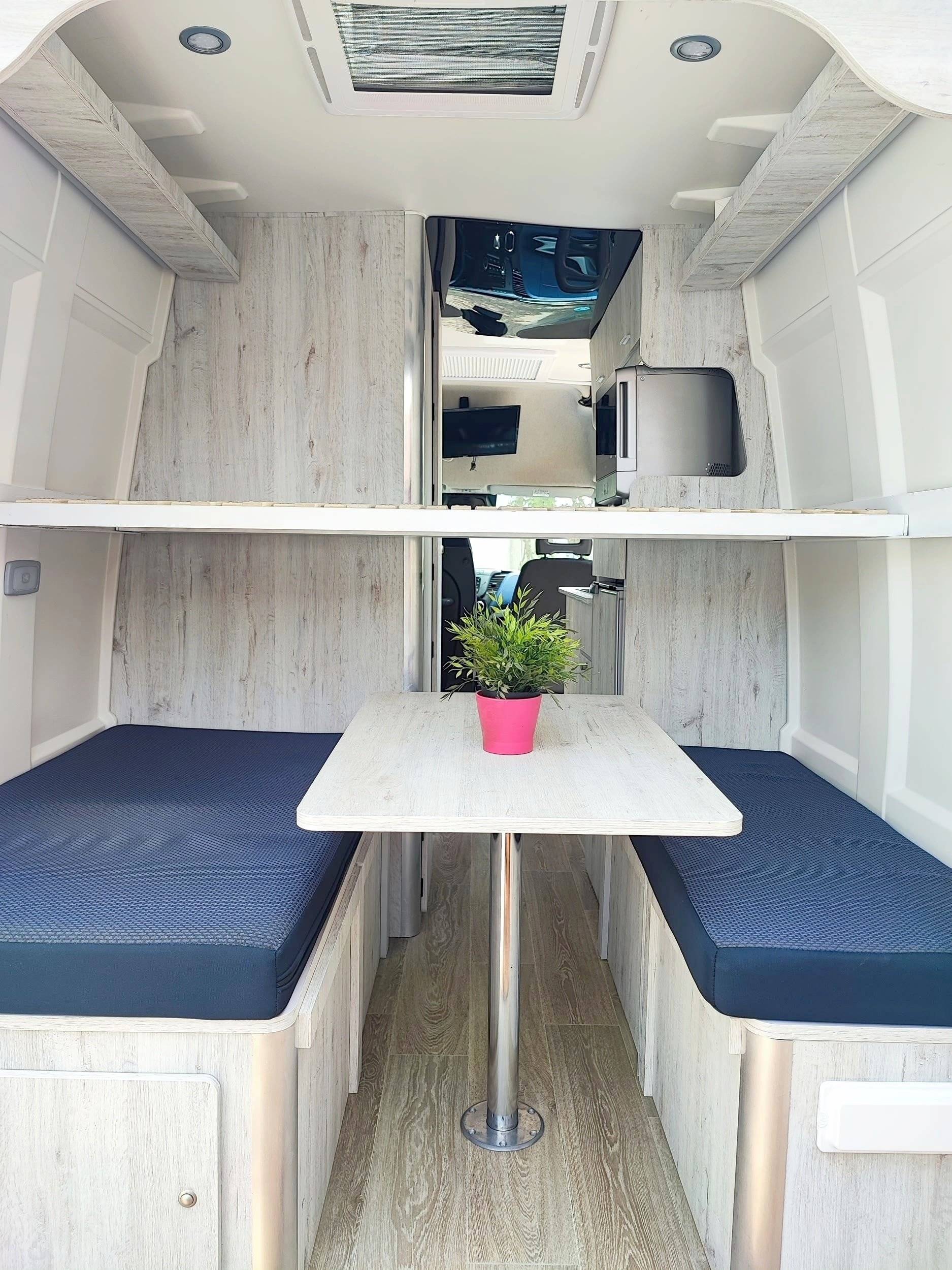 Camper Track Iveco Daily 35S16A8V,Hi-Matic,Klima,ZV,Radio BT