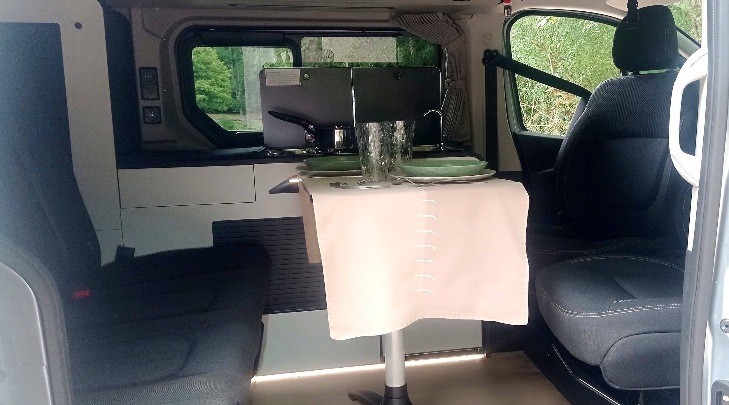 Essecke Renault Trafic 3 - Yescapa