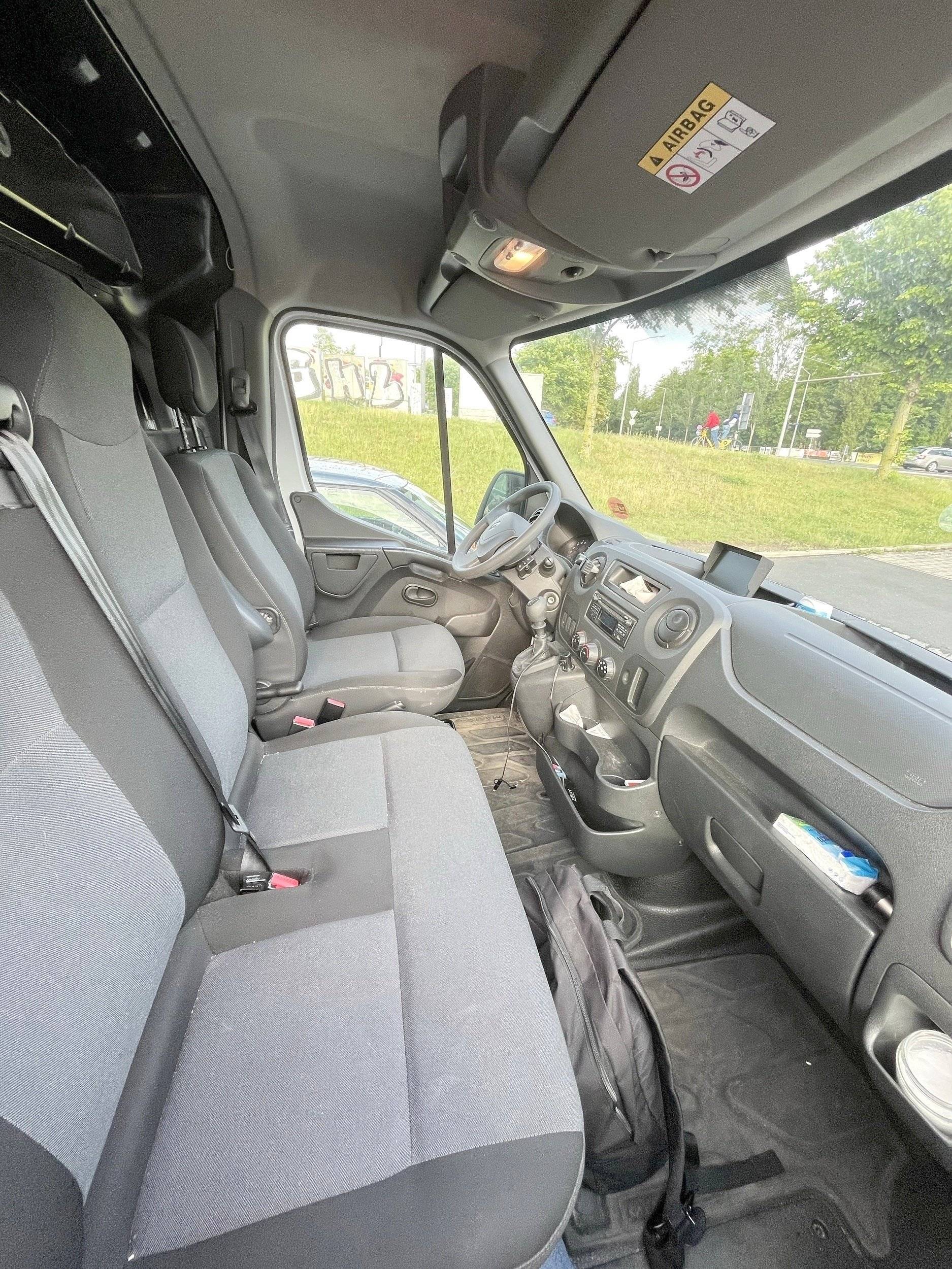 Poste de conduite Renault MASTER - Yescapa