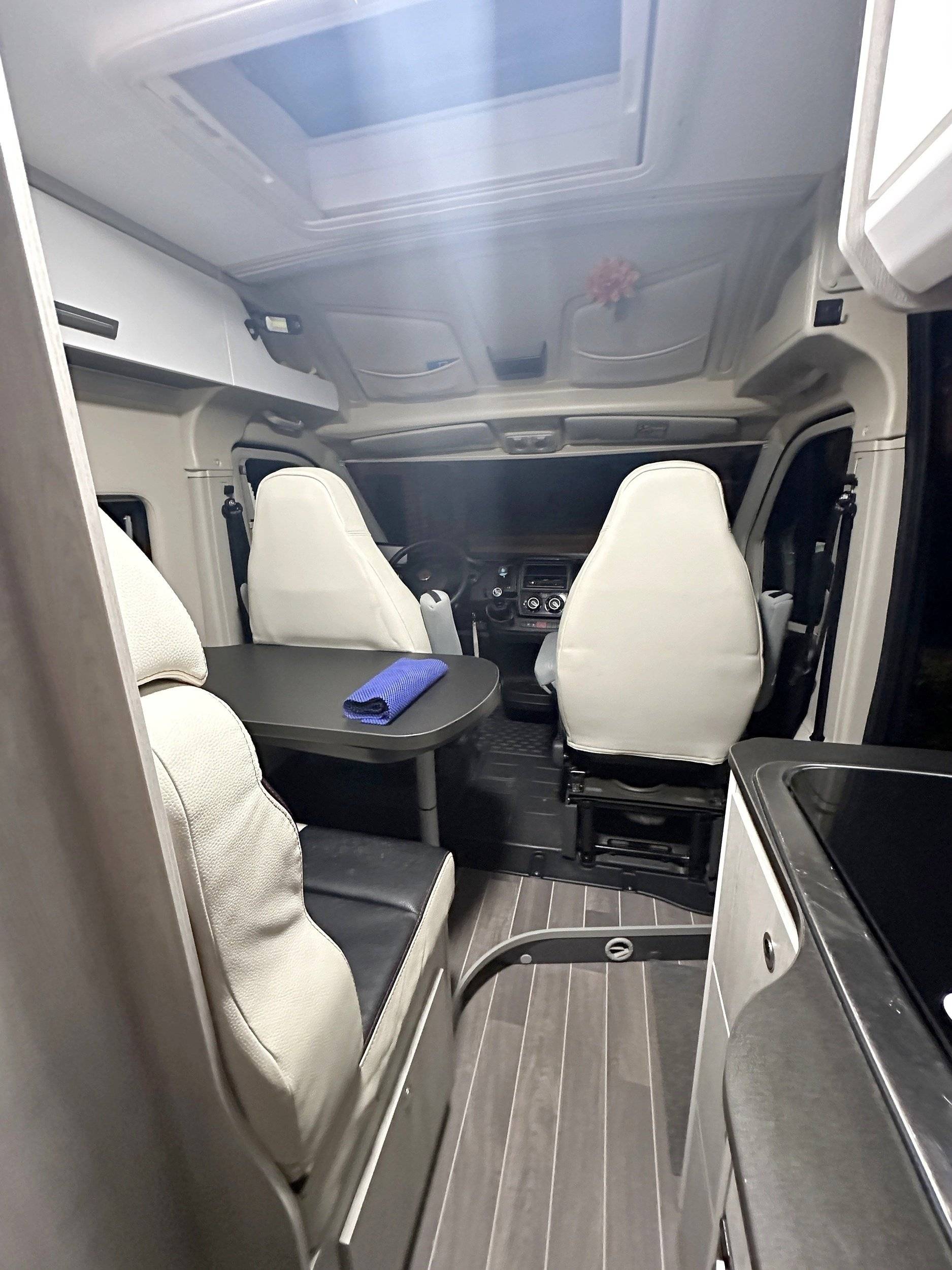 Urbano Livingstone K2